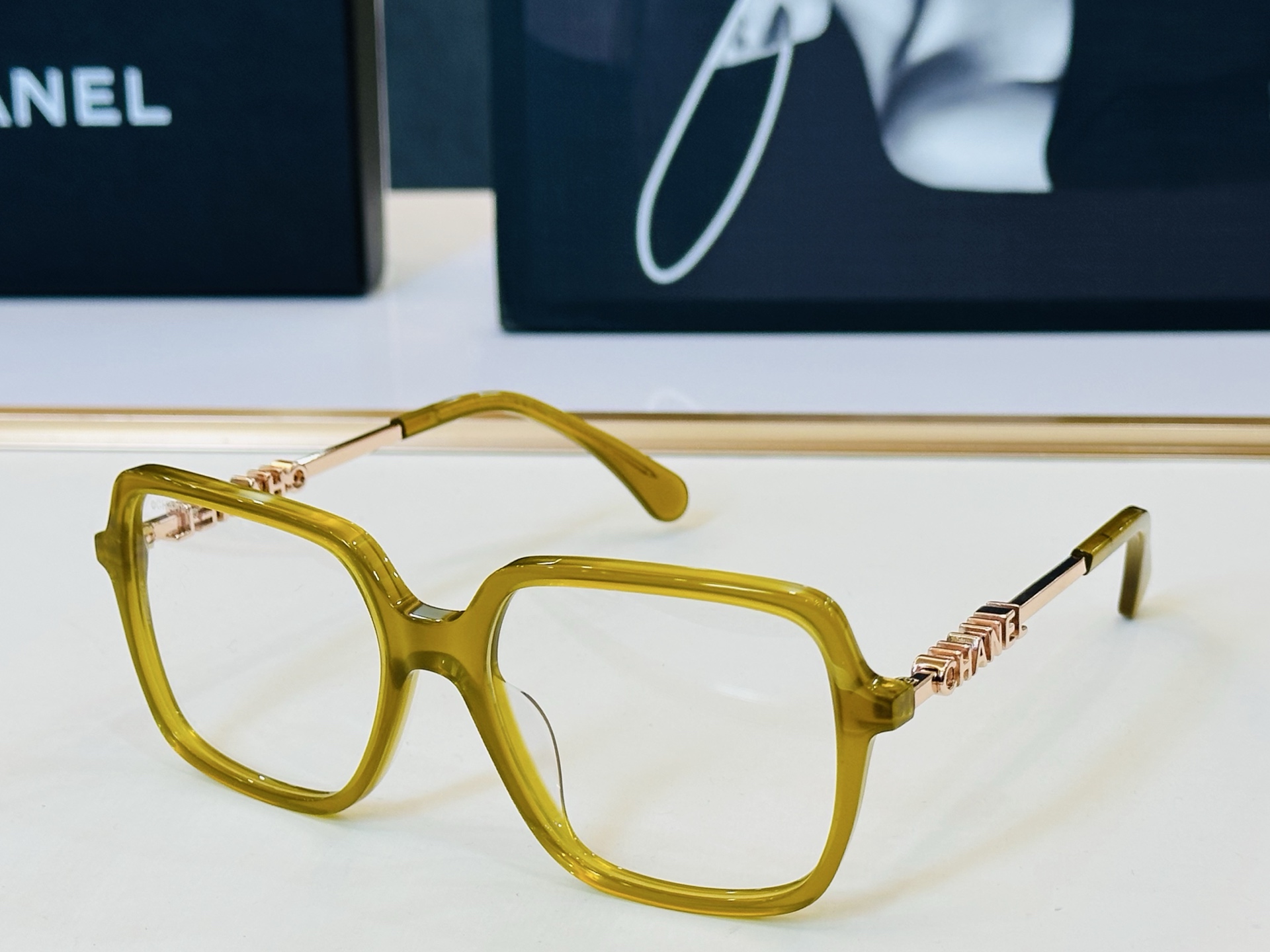 CHANE*香家 CH3505 SIZE：55口17-140 潮流爆款 太阳镜 😍😍高品质 F网红潮款🍻