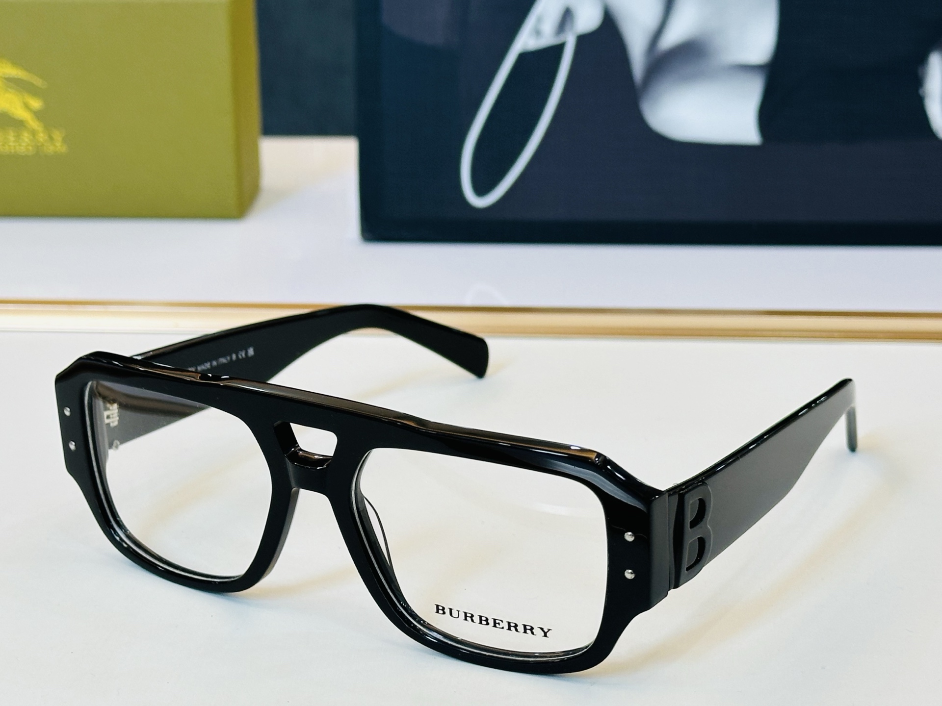 新款 BURBERR*🔻巴家 BE2408 百搭镜架Size：55口18-145 🌲🌲🌲板材框 H多色可