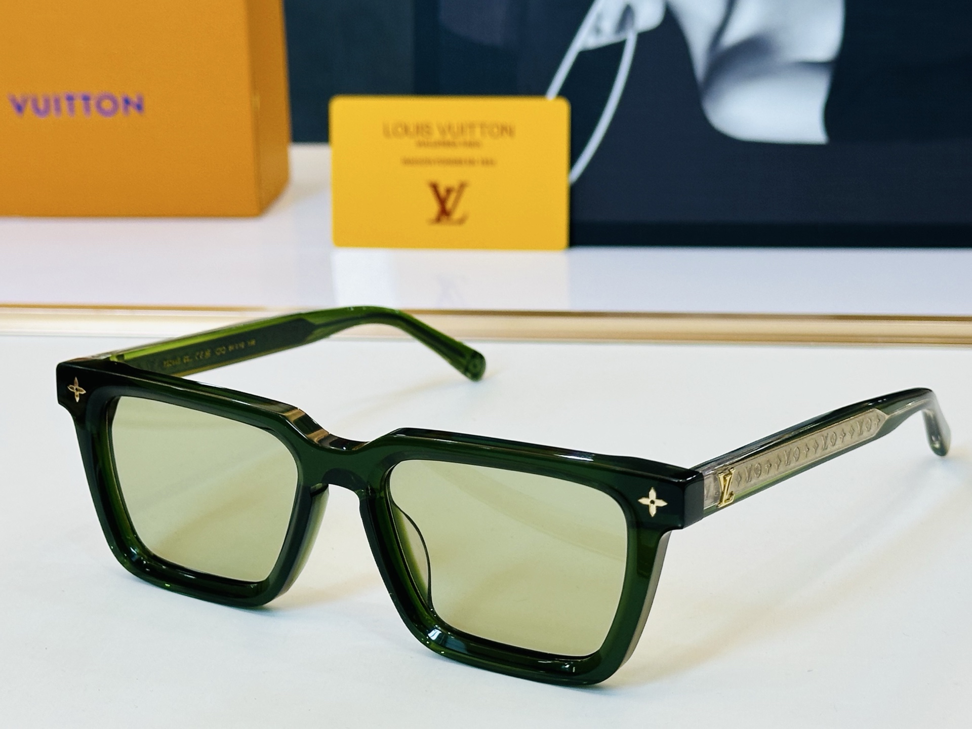 路易家 🎩Z3044 Size：54口19-145 充满活力的 展现独特个性🌟展现大气的你 qj高品质 