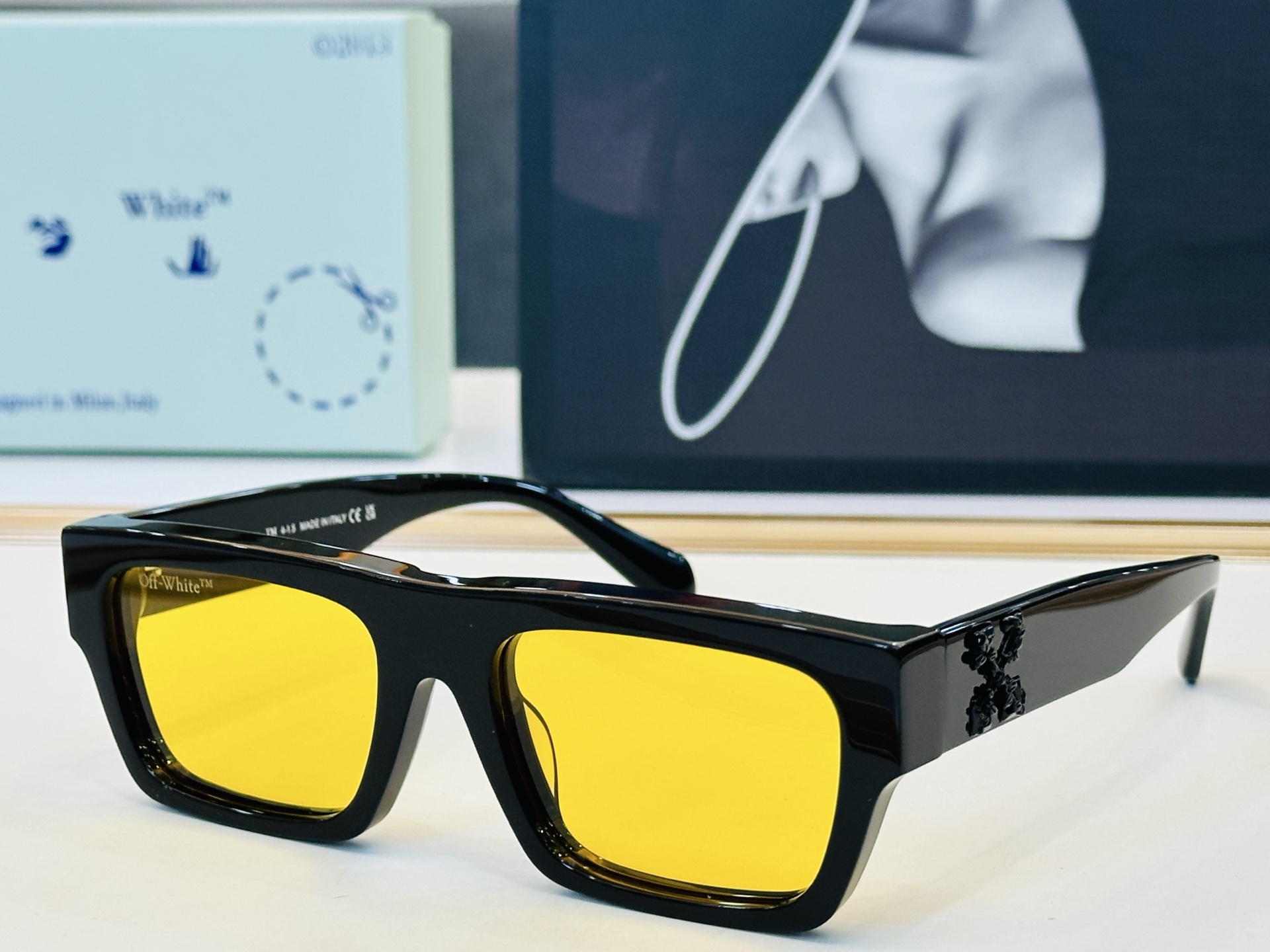 官网款 OFF WHITE MODEL:OERI145 SIZE: 55口19-145 时尚太阳镜 J潮