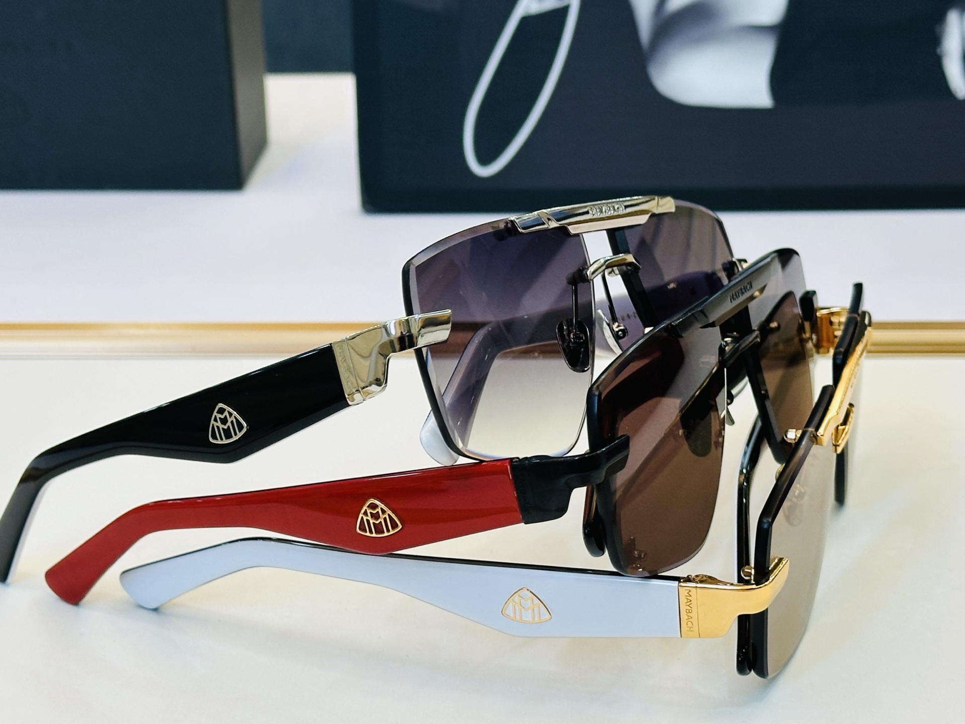 高品质 迈巴赫 🎉🎉做工精美💕💕MAYBAC*H Z1891 Size：61口13-142 质感十足 J