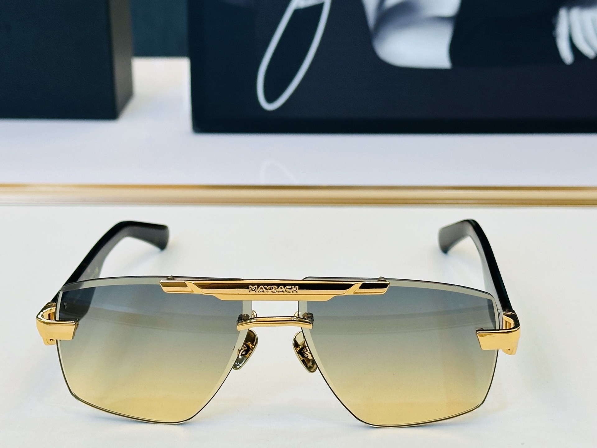 高品质 迈巴赫 🎉🎉做工精美💕💕MAYBAC*H Z1891 Size：61口13-142 质感十足 J