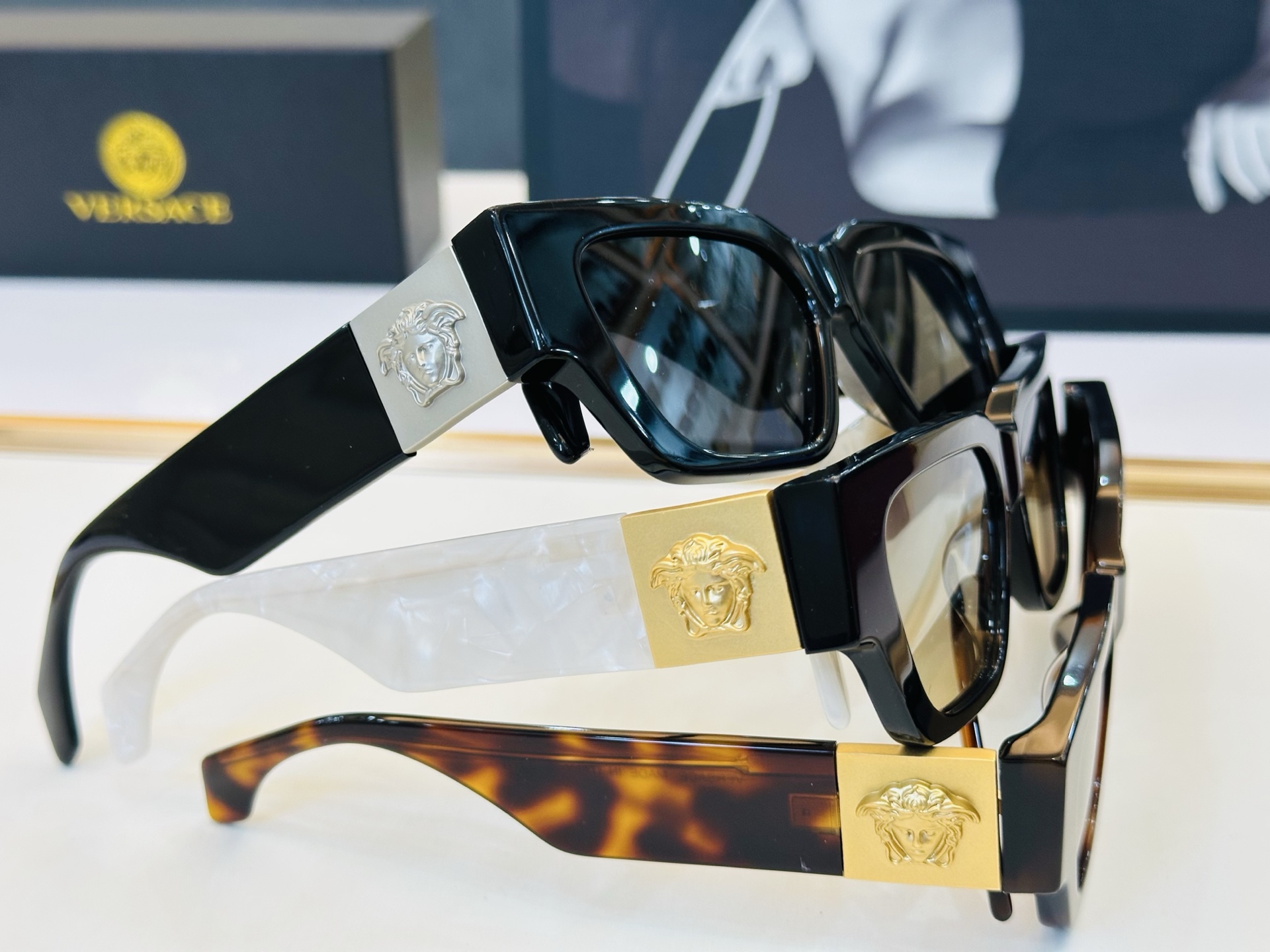 市面最高版本 范思家 VE4497 👍 Size ：53口15-140 😎真心美的让人非常非常心动 1S