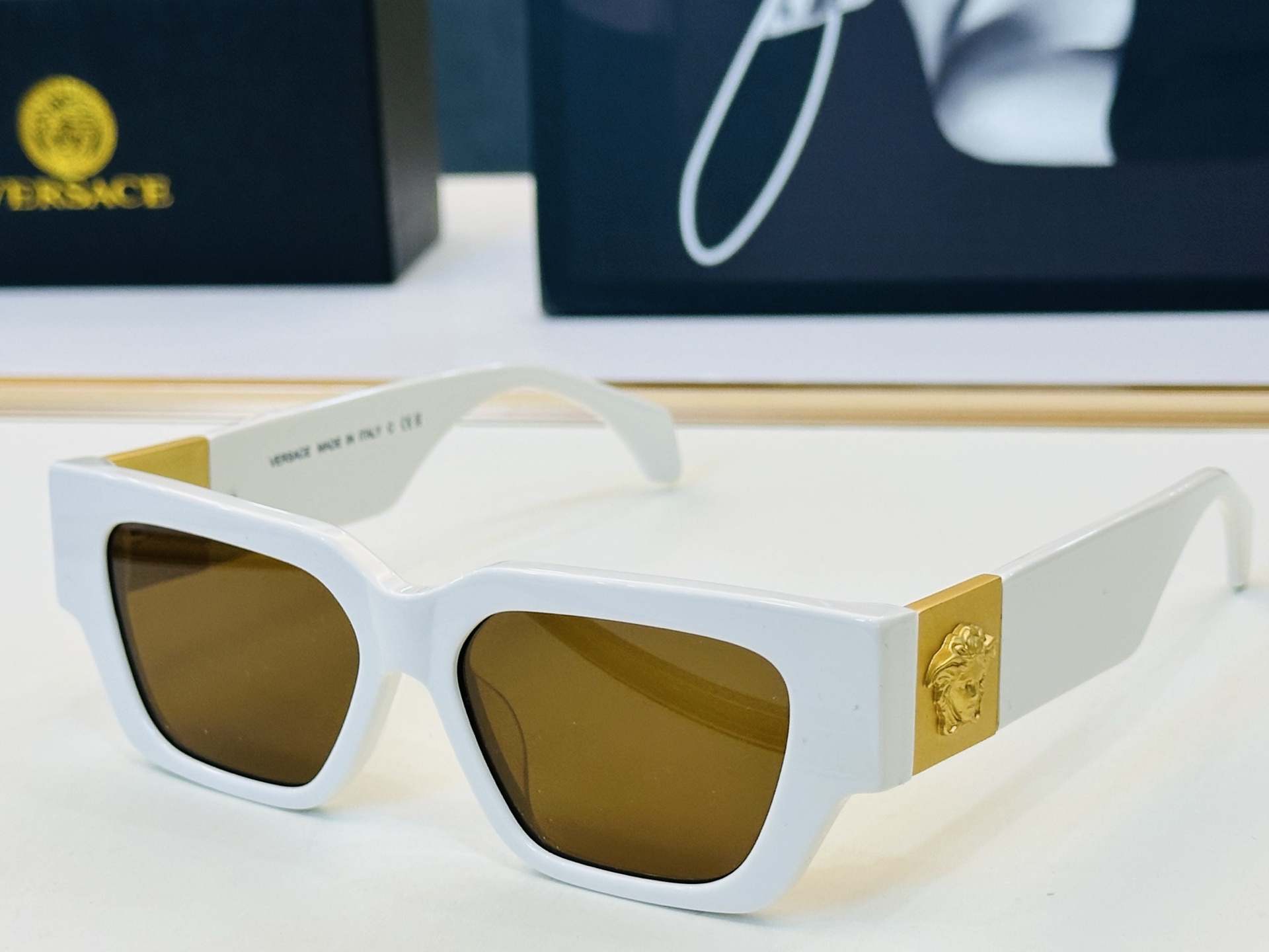 市面最高版本 范思家 VE4497 👍 Size ：53口15-140 😎真心美的让人非常非常心动 1S