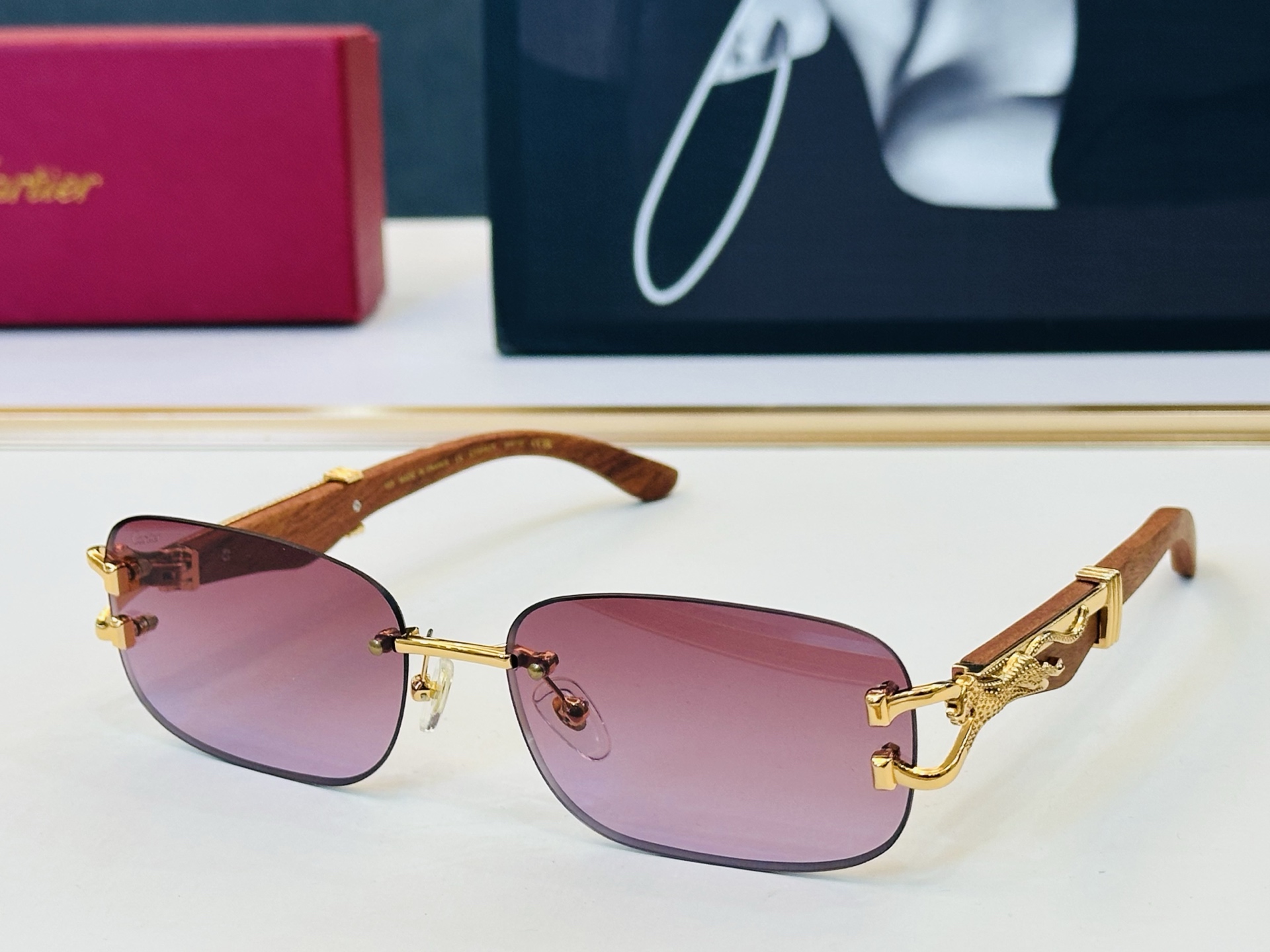 Cartie* 卡家 太阳镜 CT0592S Size：56口17-135电镀工艺精湛气质十足！J男女同