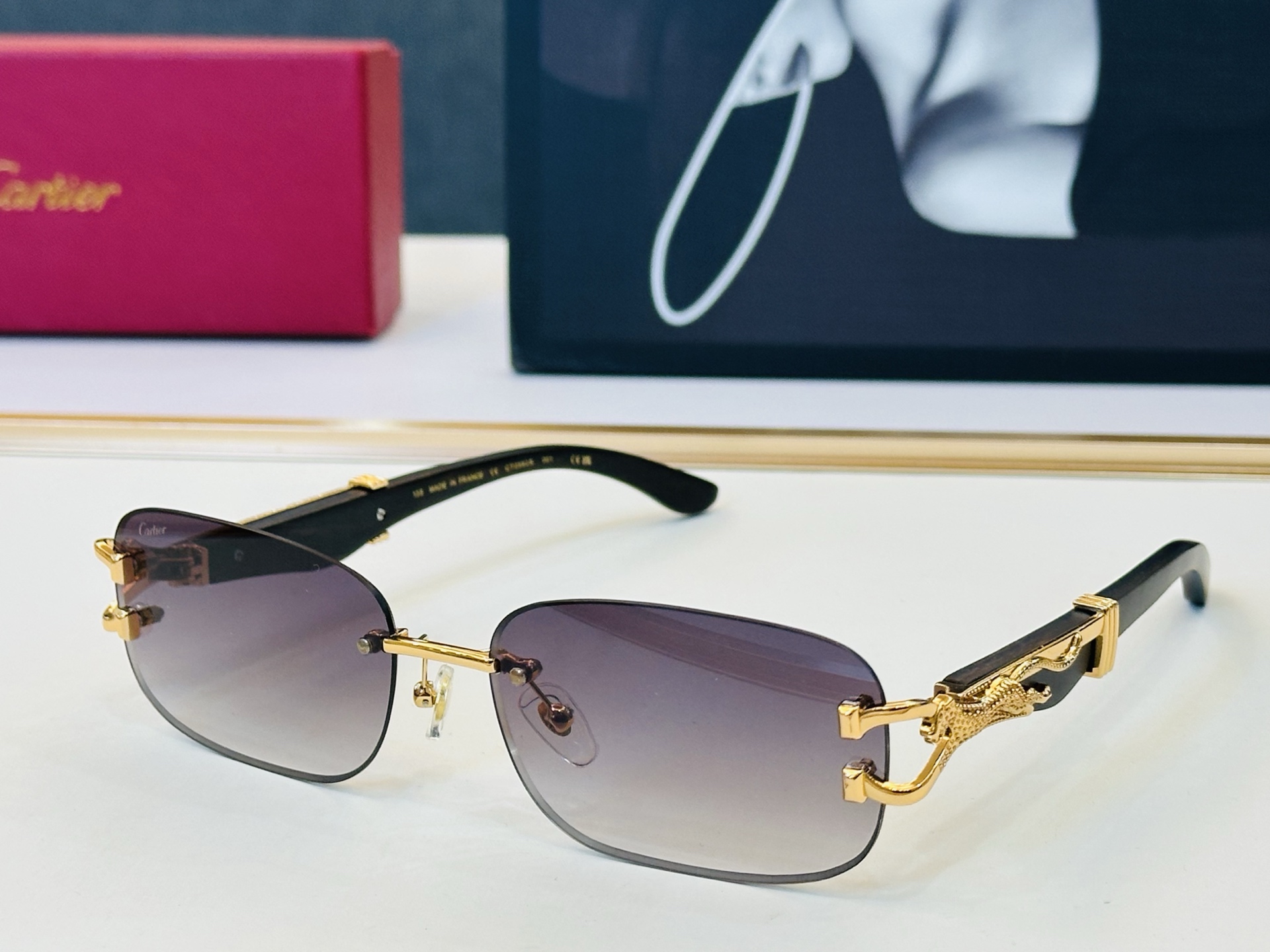 Cartie* 卡家 太阳镜 CT0592S Size：56口17-135电镀工艺精湛气质十足！J男女同