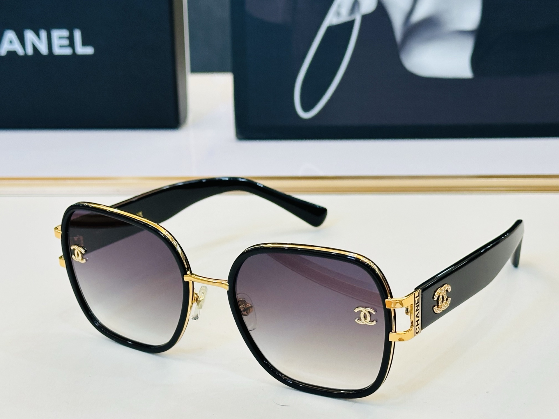 🆕 【CHANE*/香家】MODEL:1466LQ Size：57口20-143 💅🏻💓J太阳镜