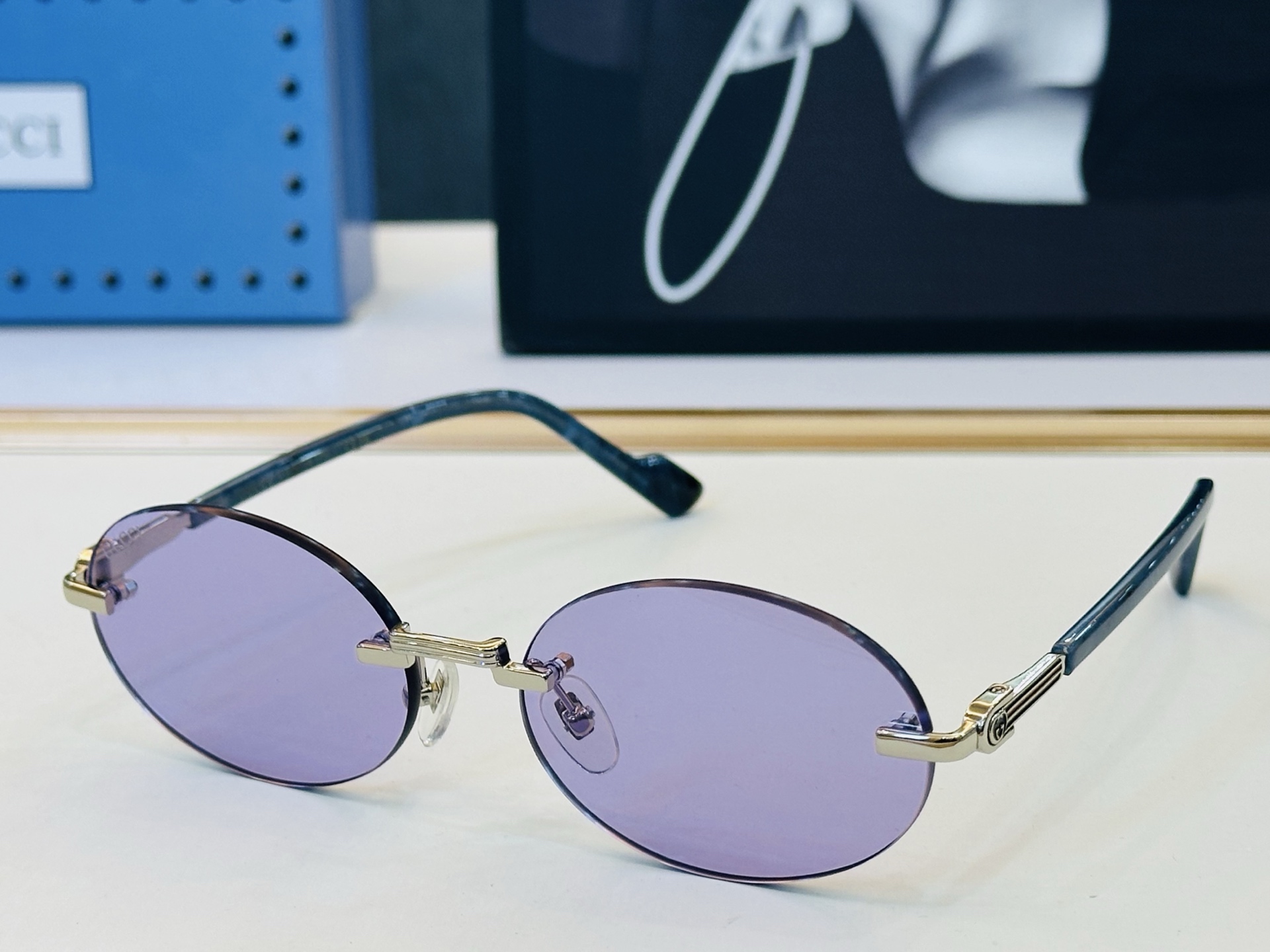 GUCC* 古家 GG1609 🐝🐝系列 Size：57口18-142 🍁🍁J超绝品质 太阳镜。