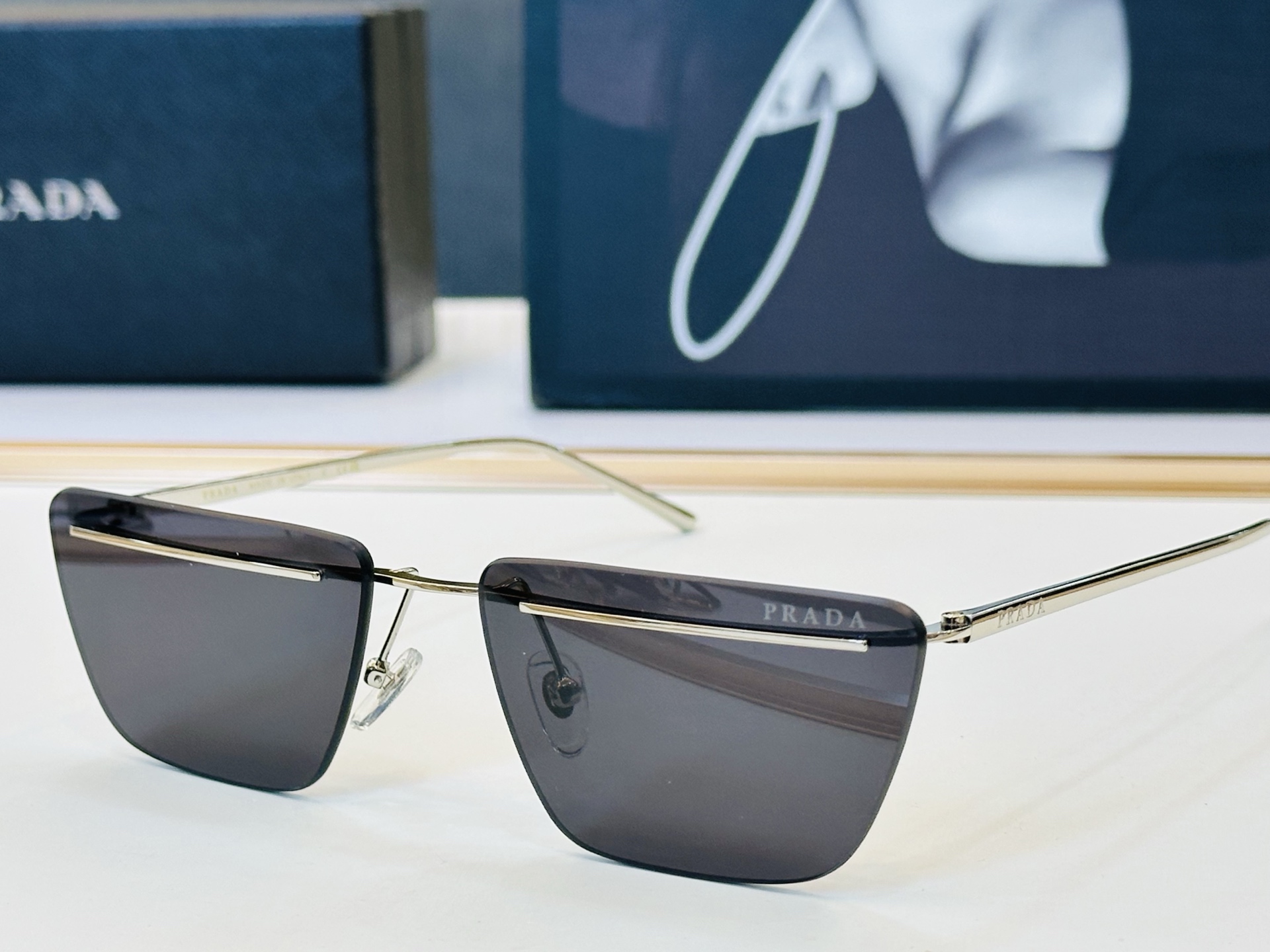 🔺PRAD*🔻普家 PR1887S Size：62口18-145 眼镜系列堪称精湛制作 彰显独特个性 X