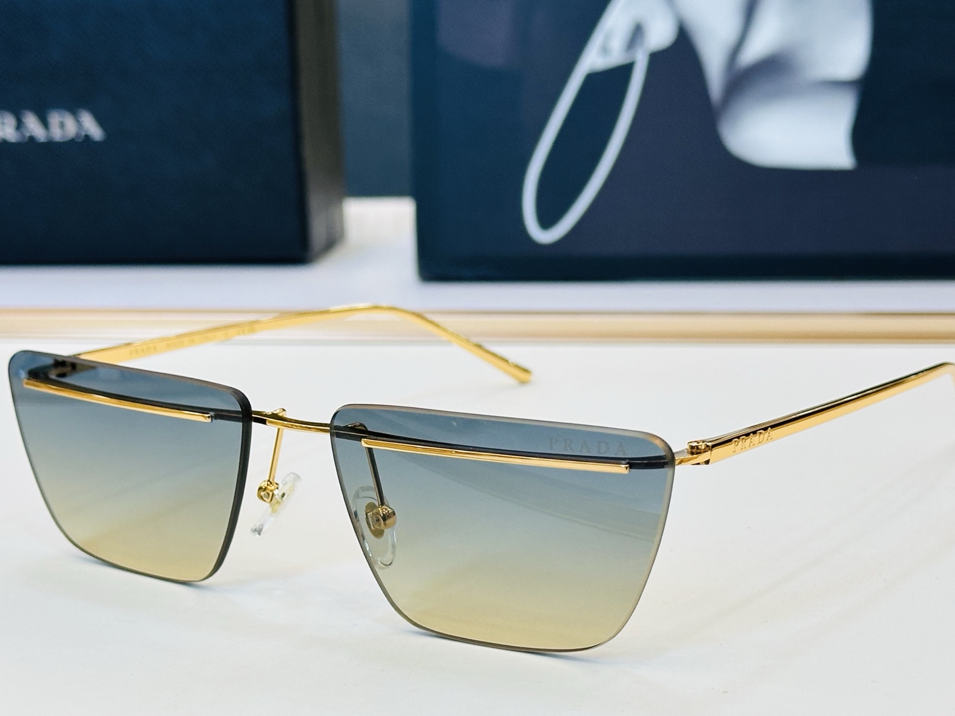 🔺PRAD*🔻普家 PR1887S Size：62口18-145 眼镜系列堪称精湛制作 彰显独特个性 X