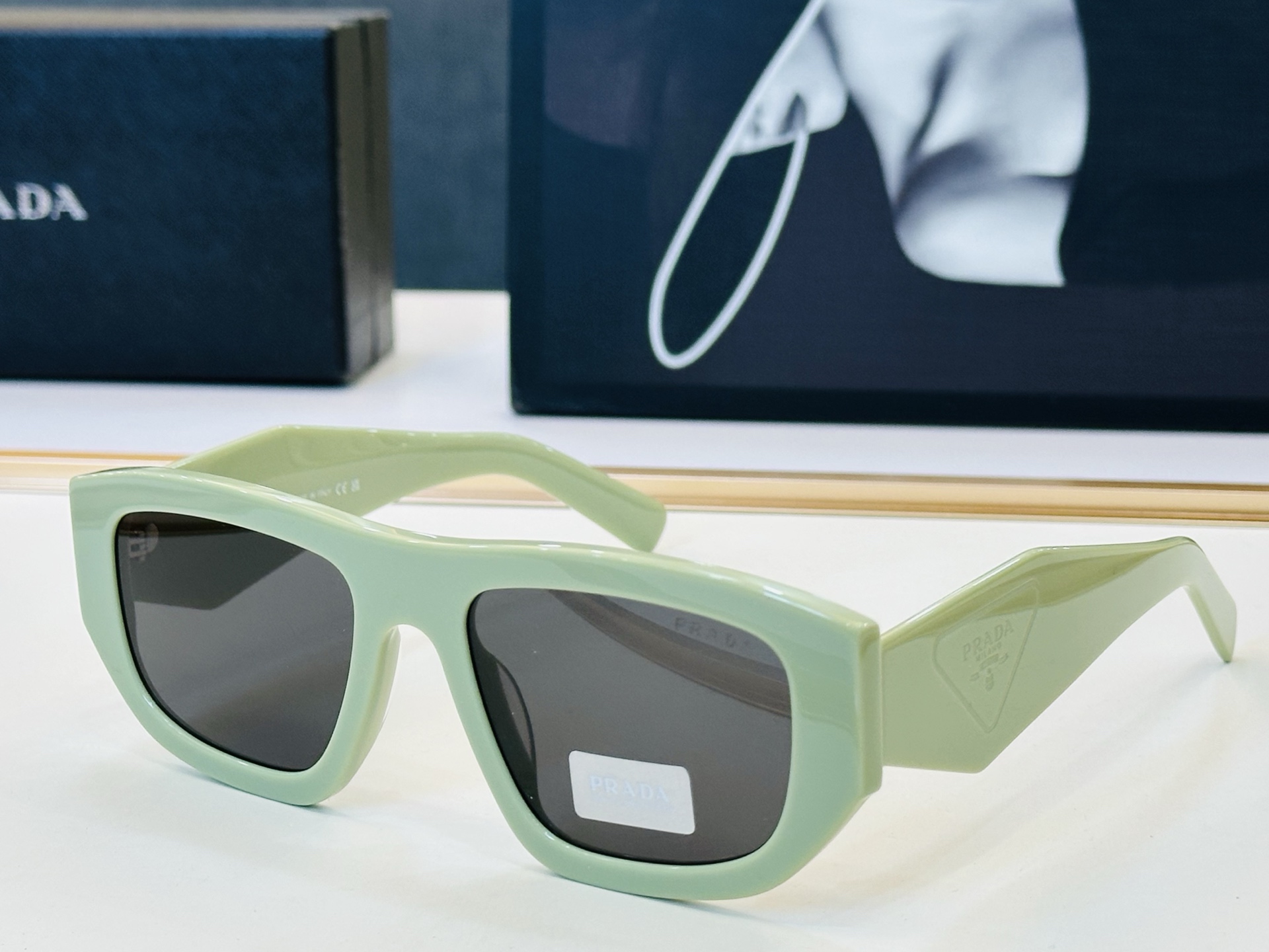 🔺PRAD*🔻普家 PR D04SU Size：53口20-145 眼镜系列堪称精湛制作 彰显独特个 M
