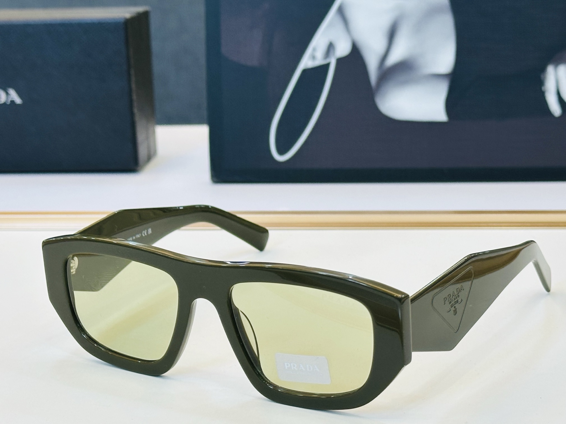 🔺PRAD*🔻普家 PR D04SU Size：53口20-145 眼镜系列堪称精湛制作 彰显独特个 M