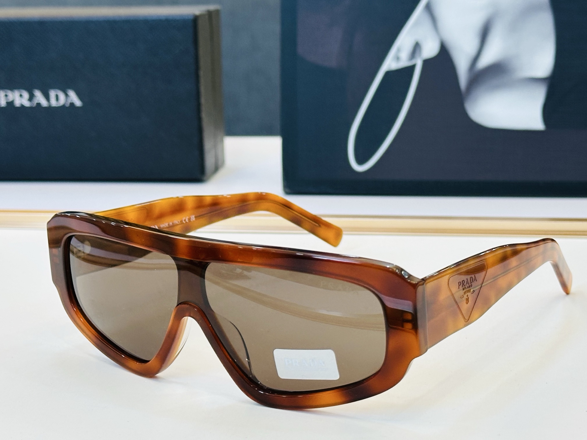 🔺PRAD*🔻普家 PR D10S Size：124口145 眼镜系列堪称精湛制作 彰显独特个 M最新推