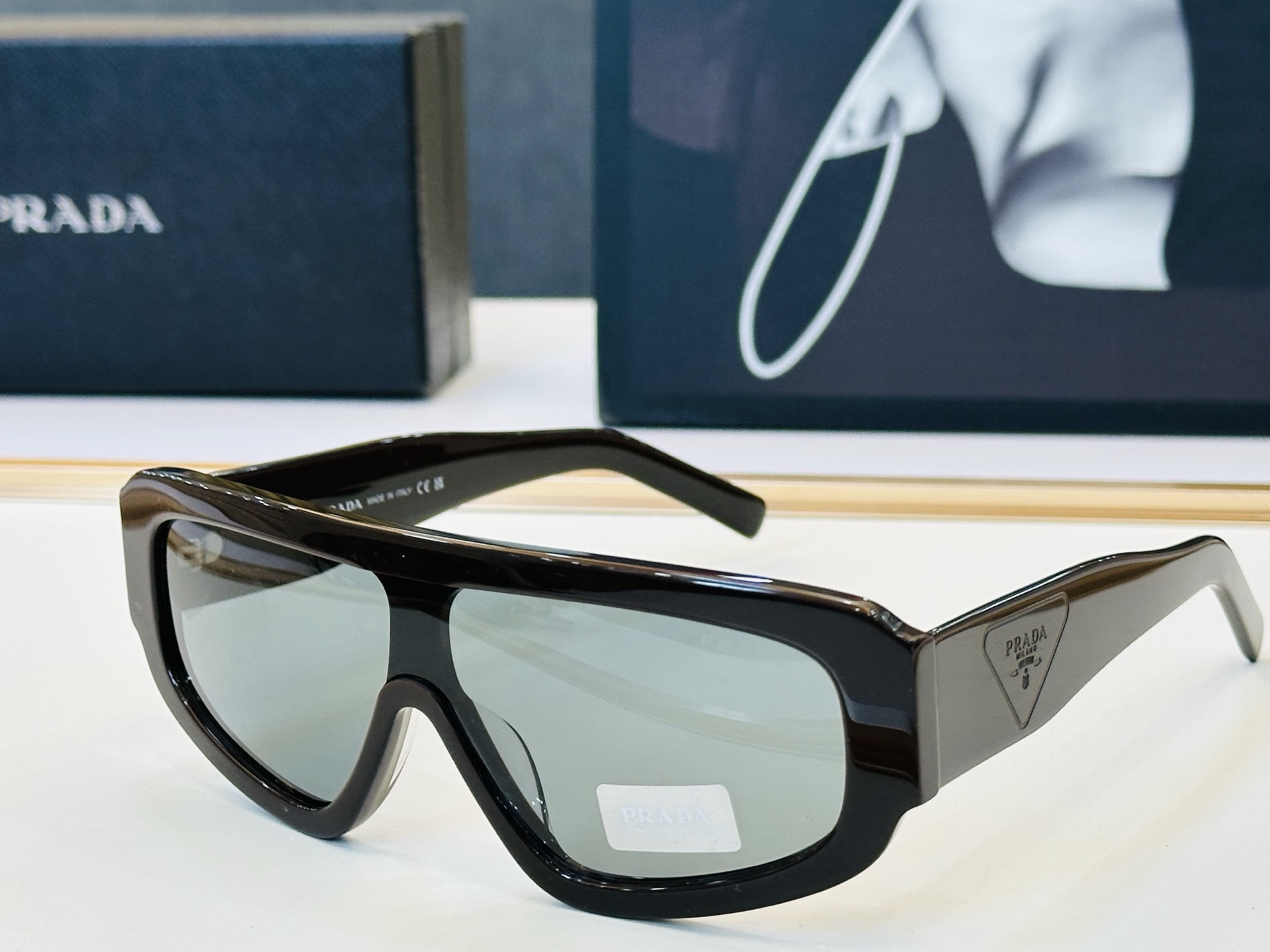 🔺PRAD*🔻普家 PR D10S Size：124口145 眼镜系列堪称精湛制作 彰显独特个 M最新推