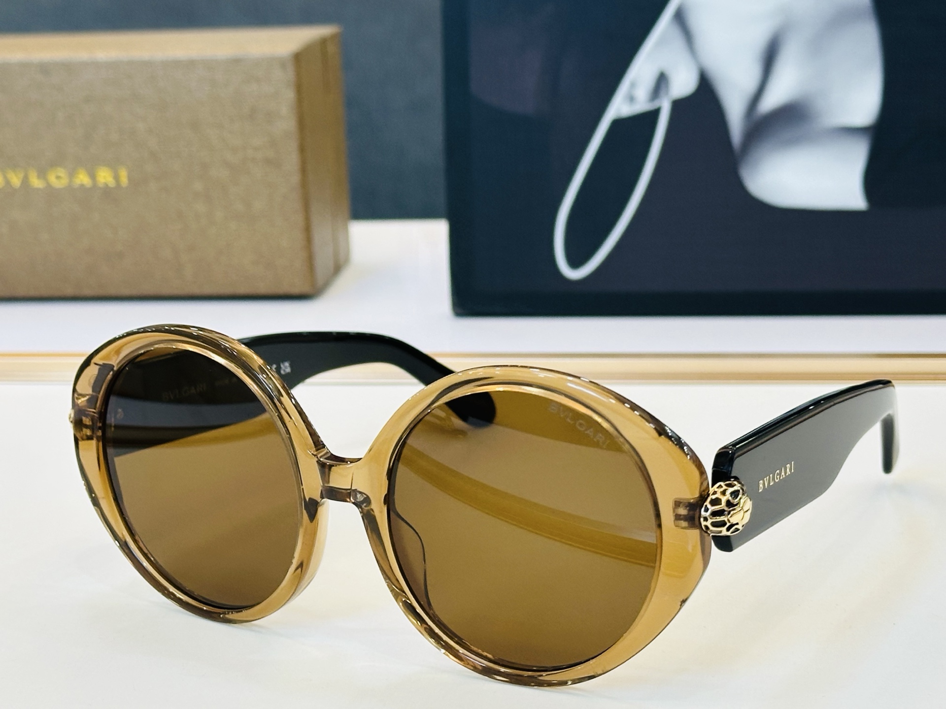 🆕款 官网同售 宝格家 BV 👍 Size ：57口20-145 绝对要买😎品质非常完美 C出街必备