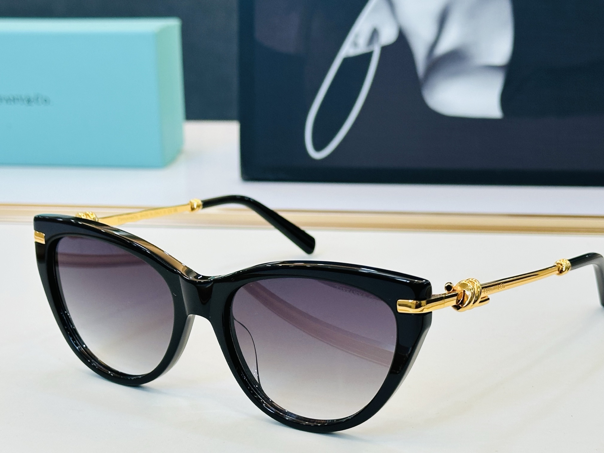 蒂芙家 Tiffany & CO. TF4253 Size：56口18-145 时尚太阳镜架 👍b多色可