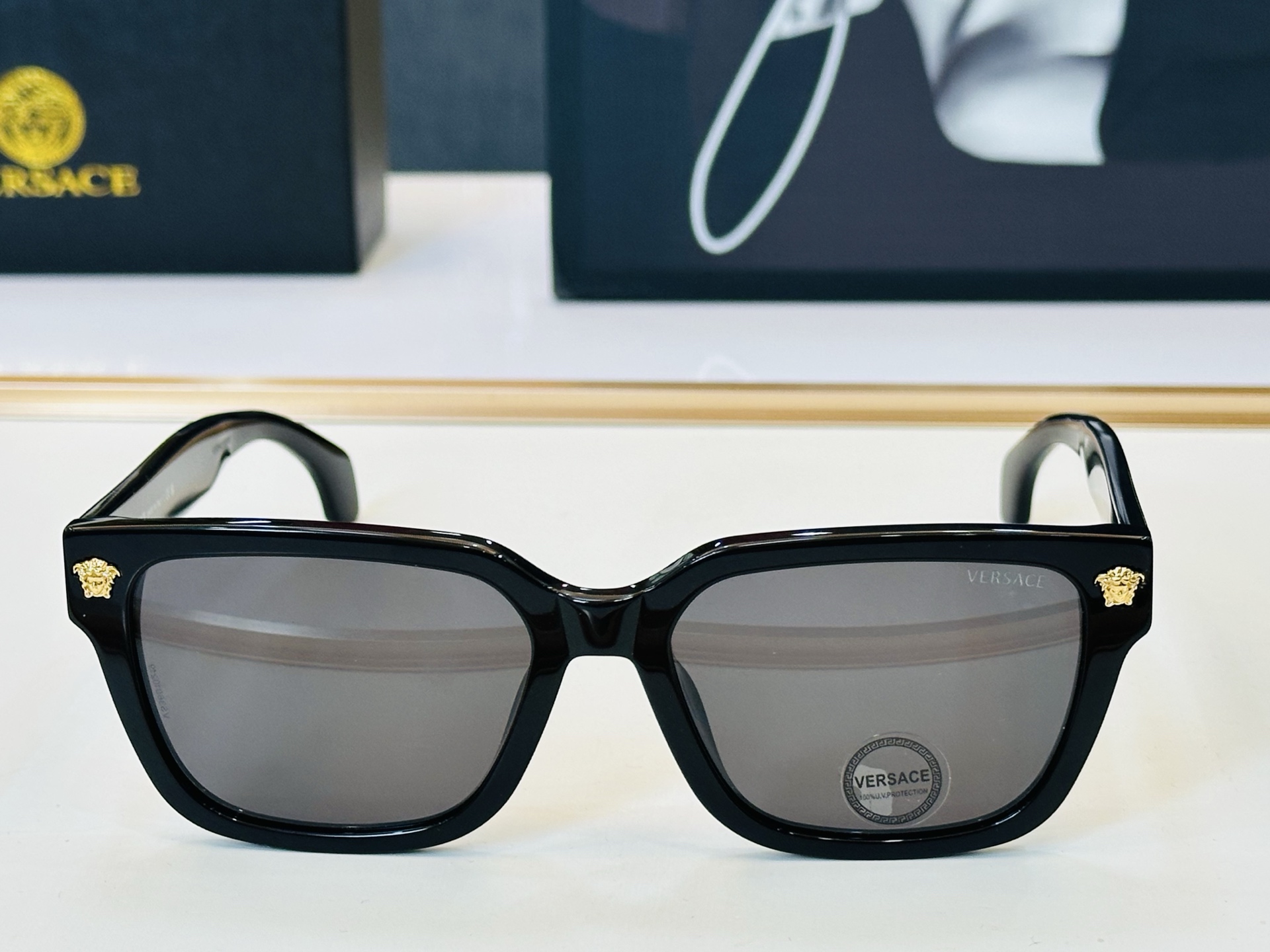 ‼️范思家 VE4513D 👍 Size ：56口19-145 绝对要买😎真心美的让人心动 一 品质非常