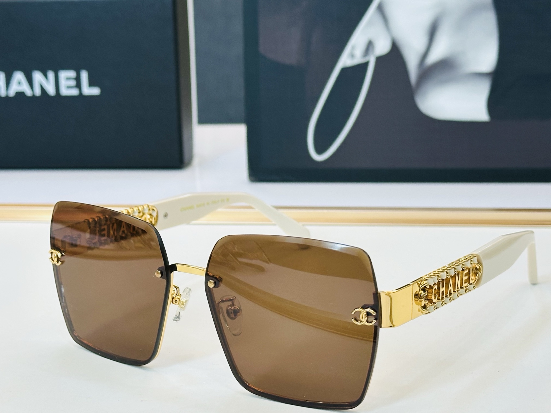 🆕 【CHANE*/香家】MODEL:CH8041 size：57口19-145 💅🏻💓q太阳镜