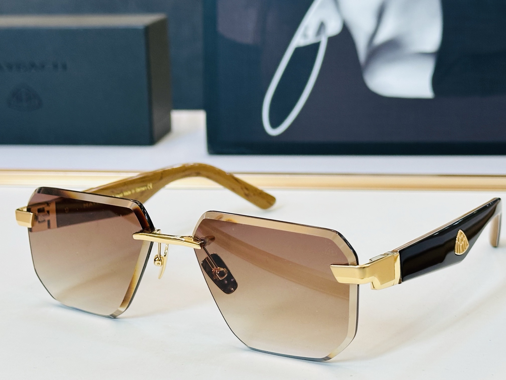 高品质 迈巴赫 🎉🎉做工精美💕💕MAYBAC*H Z63 Size：60口17-145 质感十足👍CC高