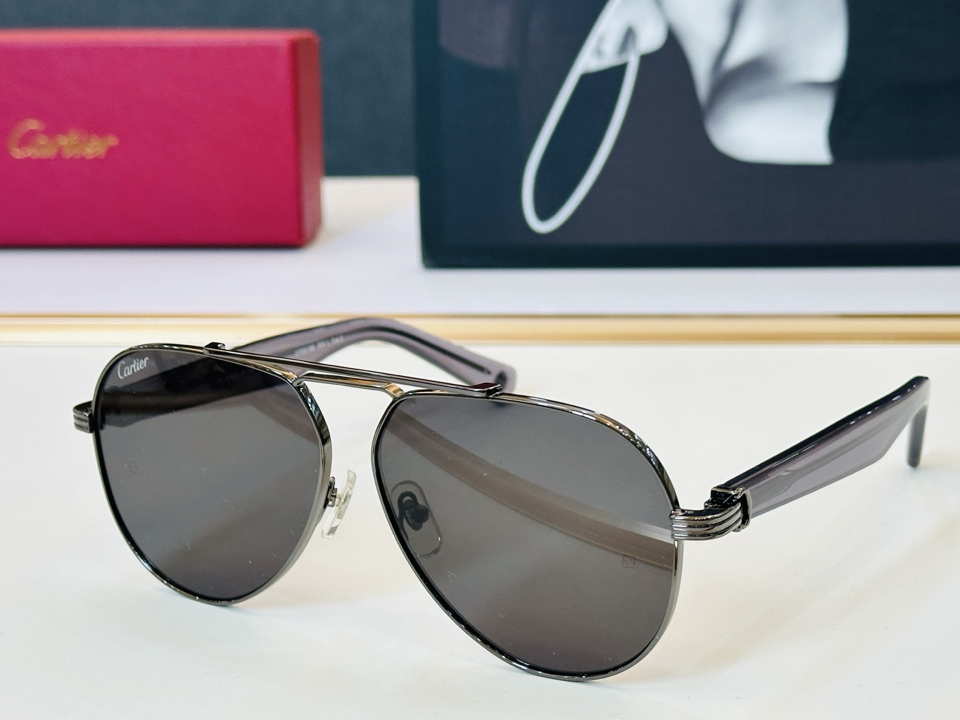 Cartie* 卡家 太阳镜 CT0519S Size：57口18-145电镀工艺精湛气质十足！CC男女