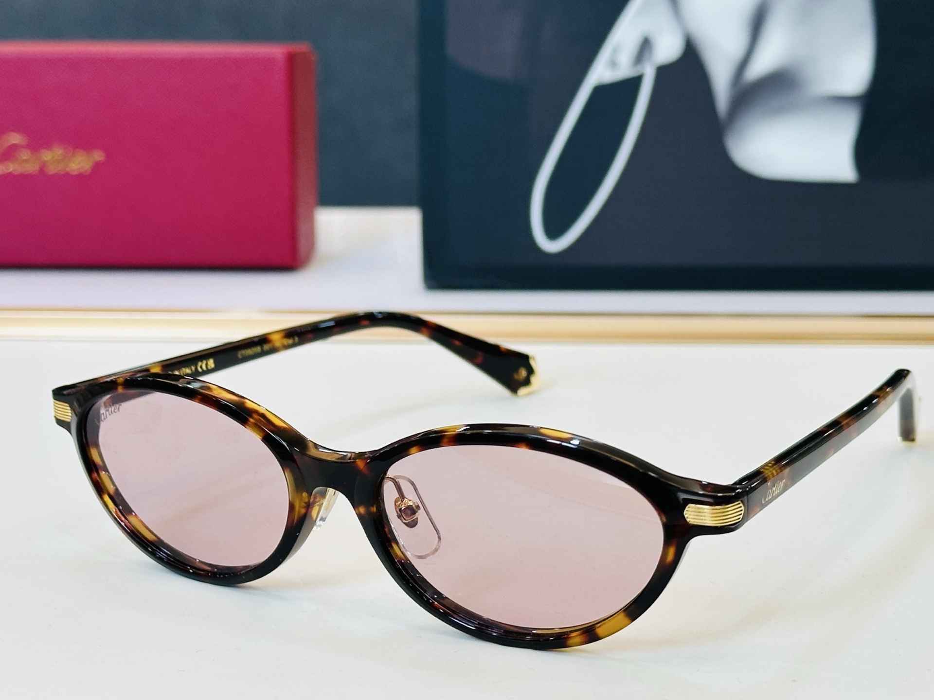 Cartie* 卡家 太阳镜 CT0920S Size：54口17-145电镀工艺精湛气质十足！CC男女