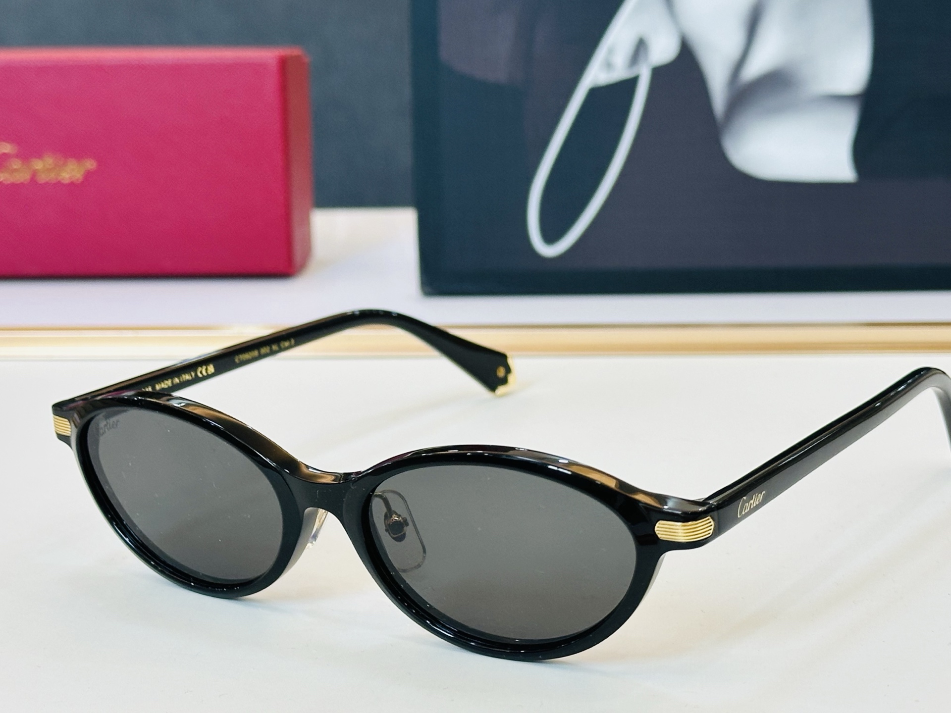 Cartie* 卡家 太阳镜 CT0920S Size：54口17-145电镀工艺精湛气质十足！CC男女