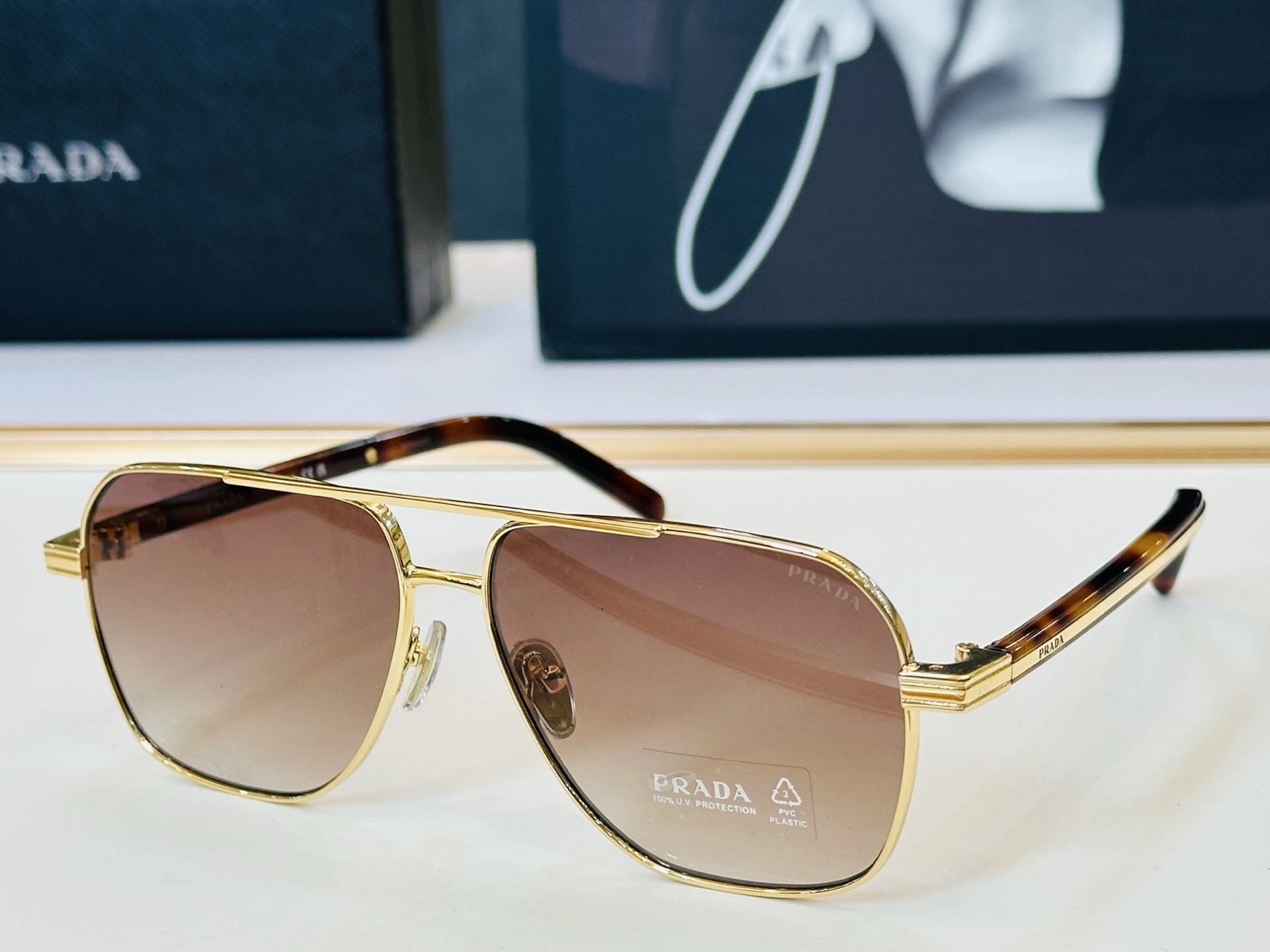 🔺PRAD*🔻普家 PR 899 Size：61口14-145 眼镜系列堪称精湛制作 彰显独特个性 CC