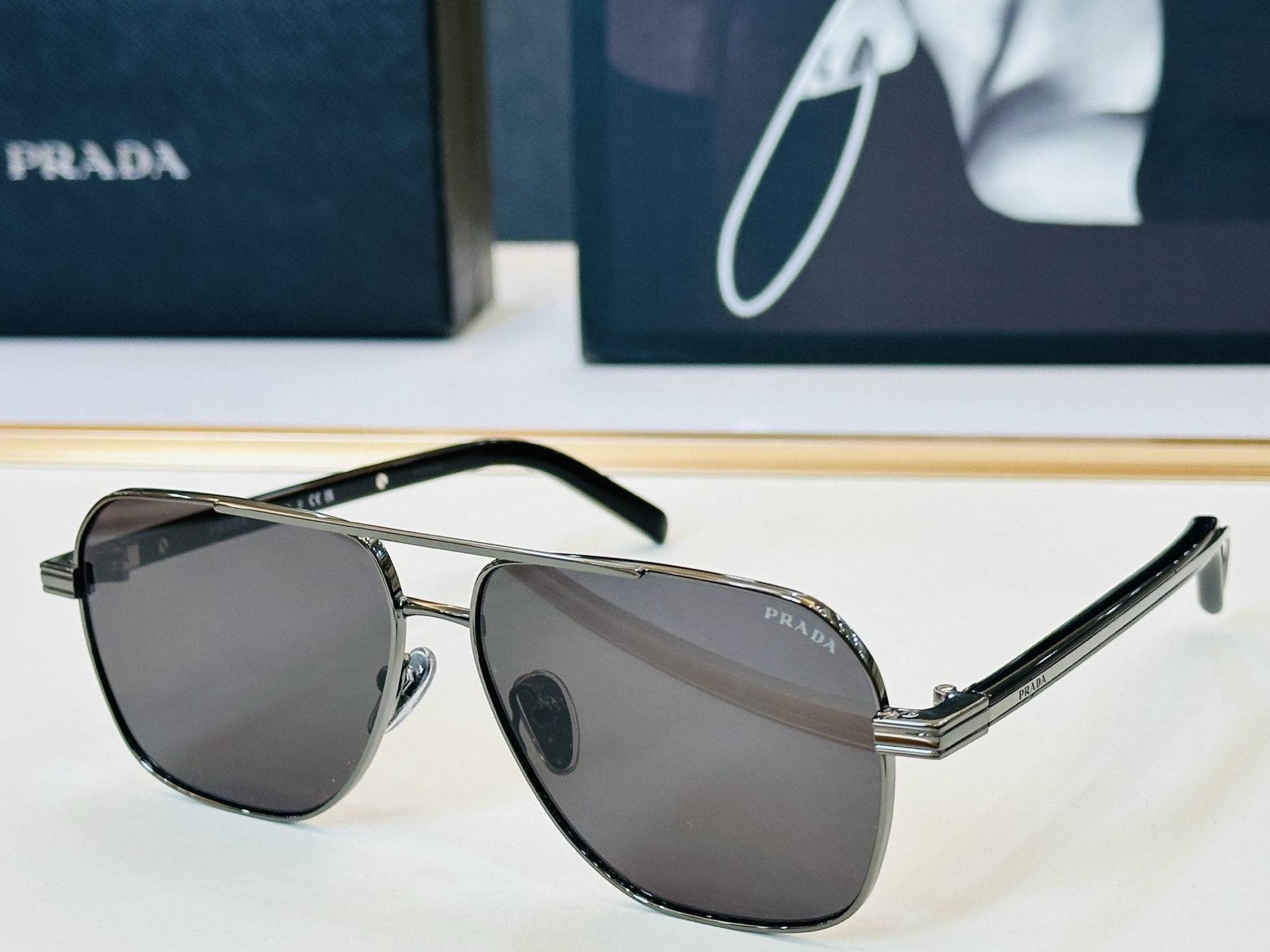 🔺PRAD*🔻普家 PR 899 Size：61口14-145 眼镜系列堪称精湛制作 彰显独特个性 CC