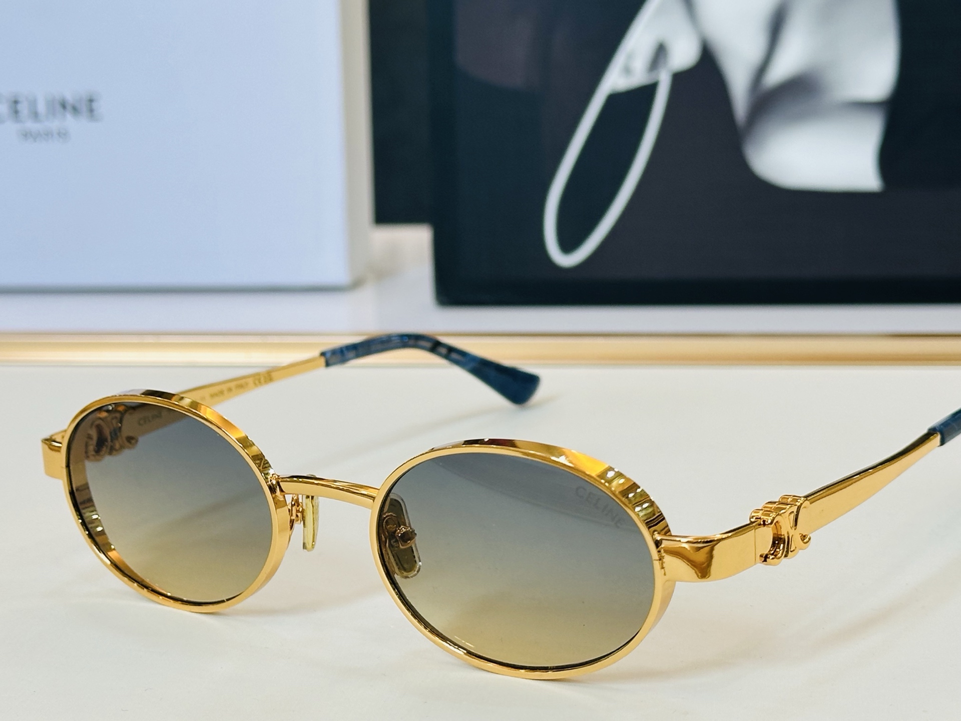 【CELINE】赛琳 CL42143U Size：51口21-143 一直热销的款式 欧美风 光泽度好 