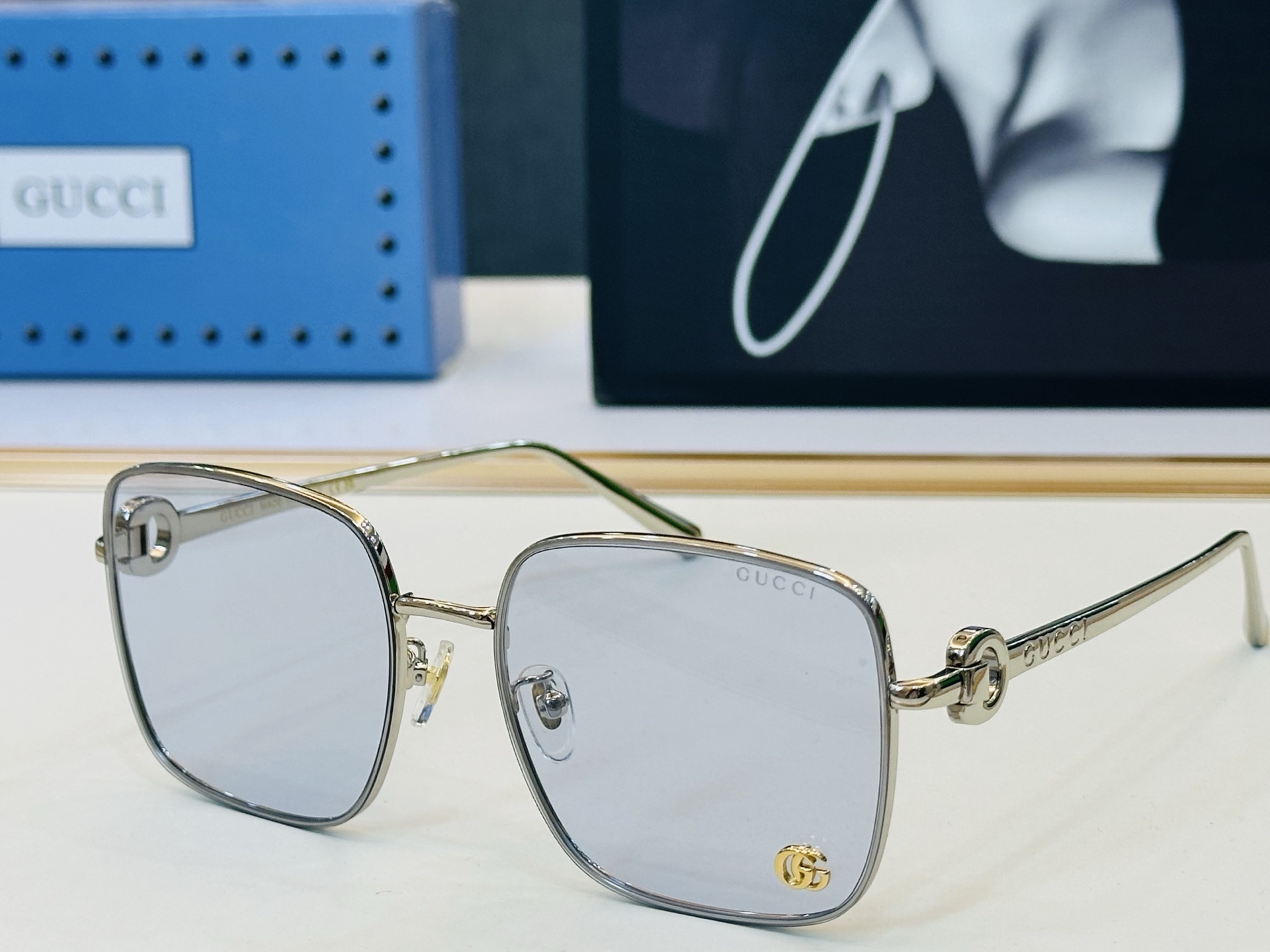 GUCC* 古家 GG1552S 🐝🐝系列 Size：59口18-145 🍁🍁G超绝品质 太阳镜。