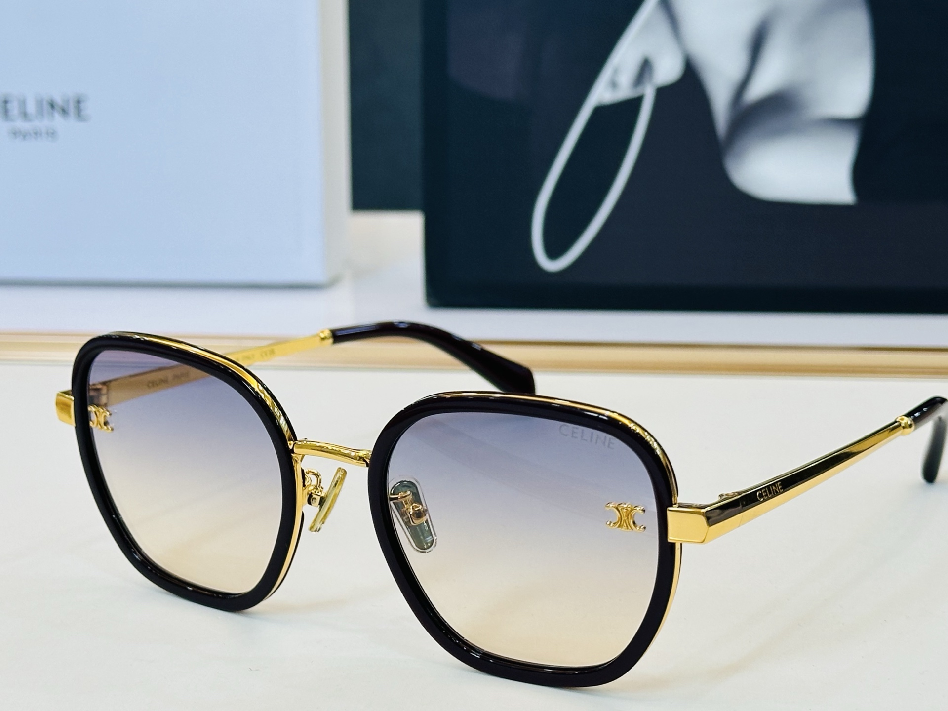 【CELINE】赛琳 CL42128U Size：55口22-145 一直热销的款式 欧美风 光泽度好 