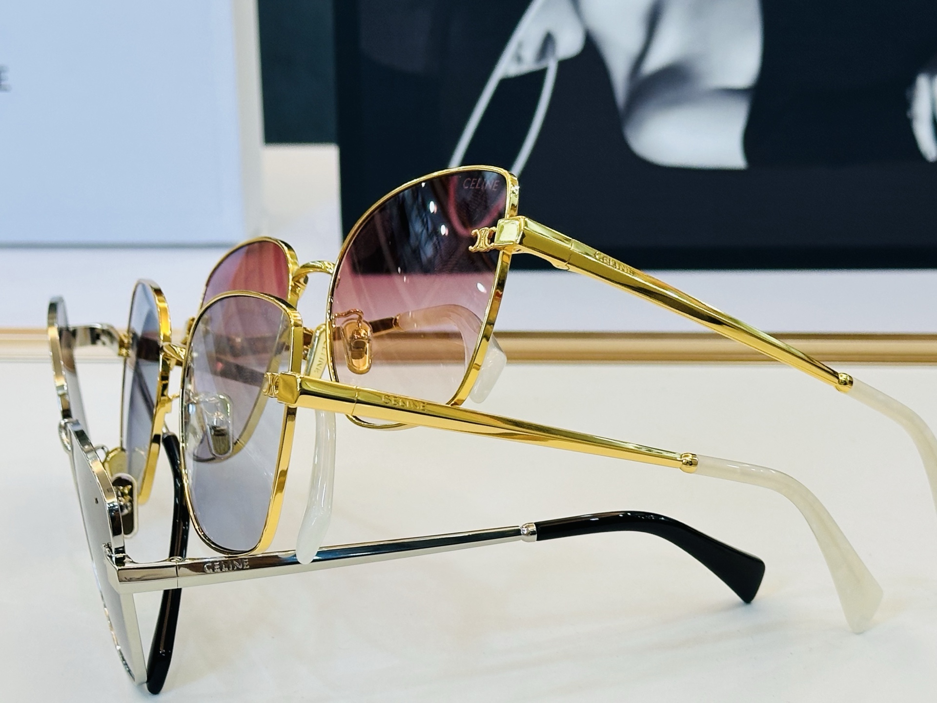 【CELINE】赛琳 CL42129U Size：59口18-145 一直热销的款式 欧美风 光泽度好 