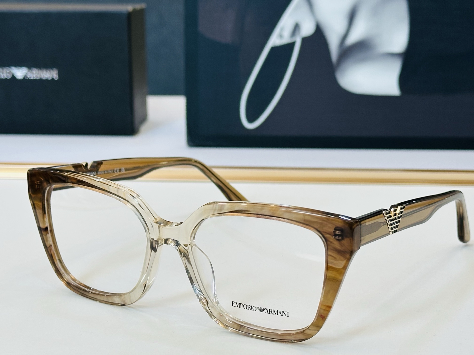 新款 EMPORIO ARMAN* 阿马家 EA3267U Size：52口18-145 时尚超轻 👍👍