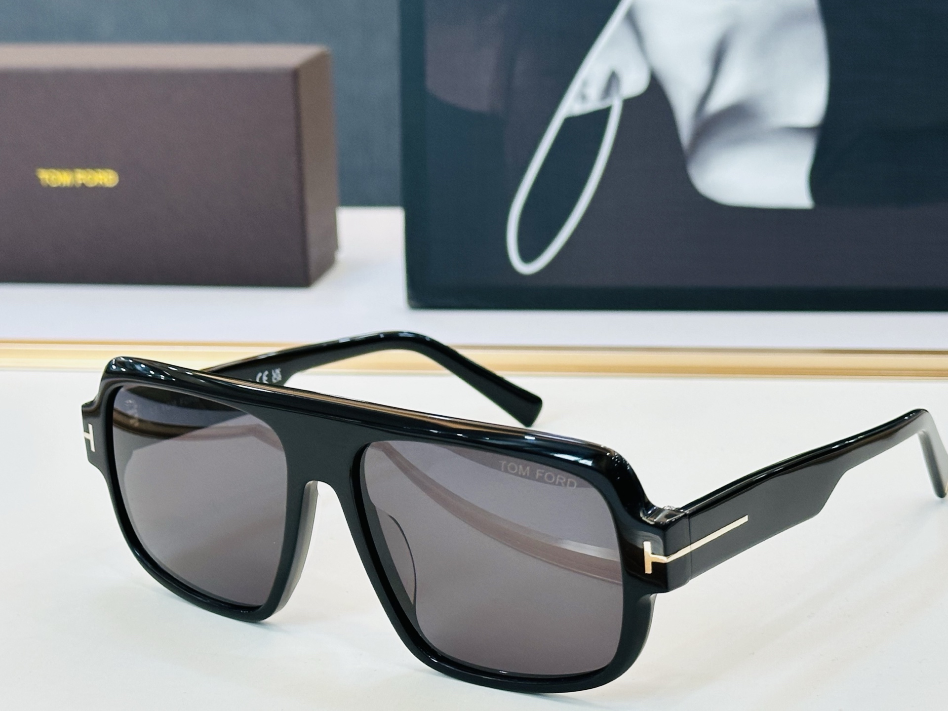 NO:755956,TOM FOR* Tom's official website new model FT1101 Size 58 mouth 15-140 Handsome men's and women's C multi-color optional, timeless glasses, sunglasses, sunglasses, glasses, tom ford19860909TOM FOR* 汤姆家 官网新款 FT1101 Size58口15-140 帅气十足男女款C多色可选 永不过时 眼镜墨镜太阳镜,眼镜,tom ford,glasses