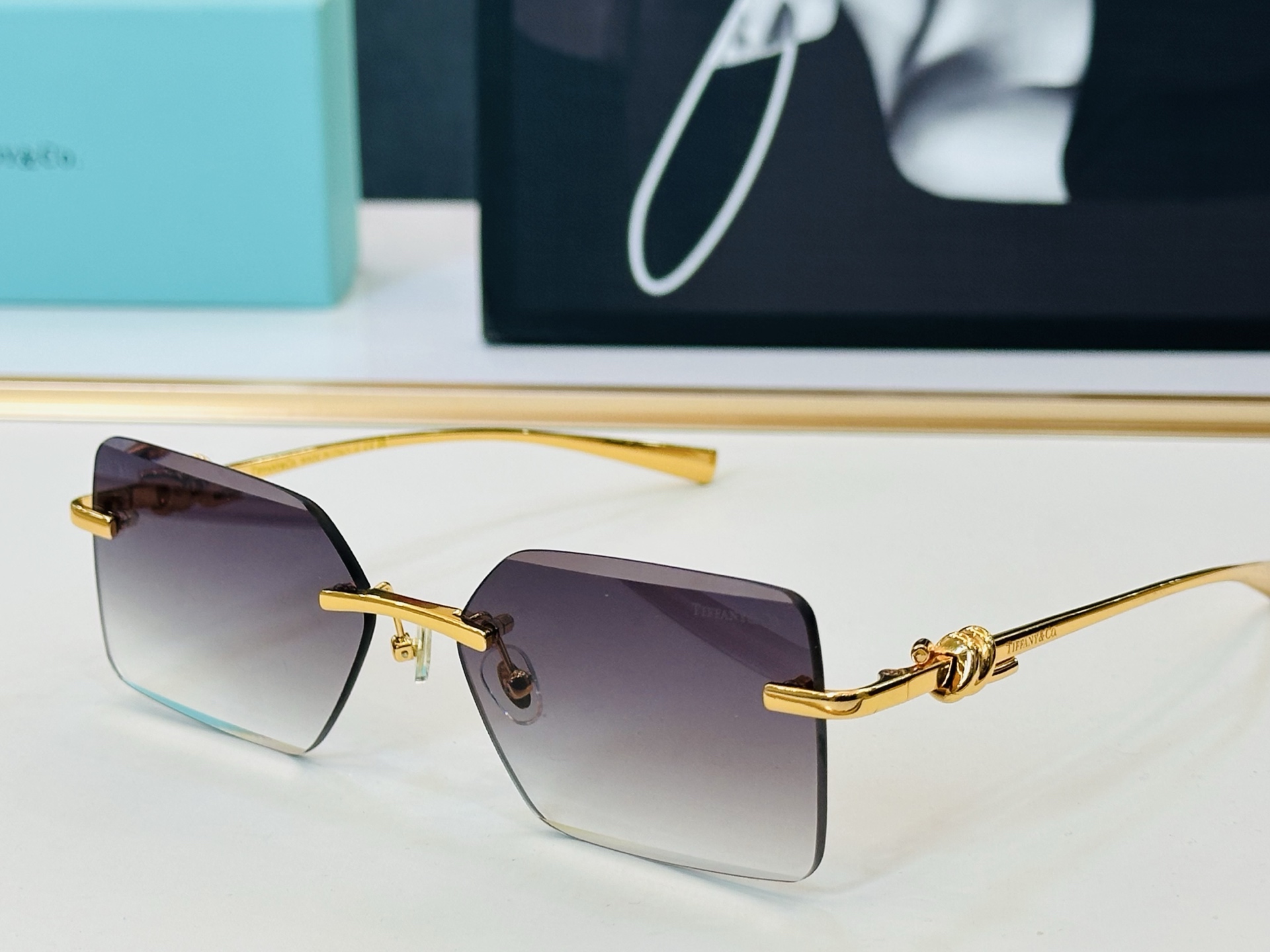 NO:755960,Tiffany & CO. TF1856L Size 58 mouth 16-140 fashionable sunglasses frame b multi-color optional sunglasses glasses sunglasses sunglasses, glasses, tom ford19860909蒂芙家 Tiffany & CO. TF1856L Size58口16-140 时尚太阳镜架 b多色可选 太阳镜 眼镜墨镜太阳镜,眼镜,tom ford,glasses