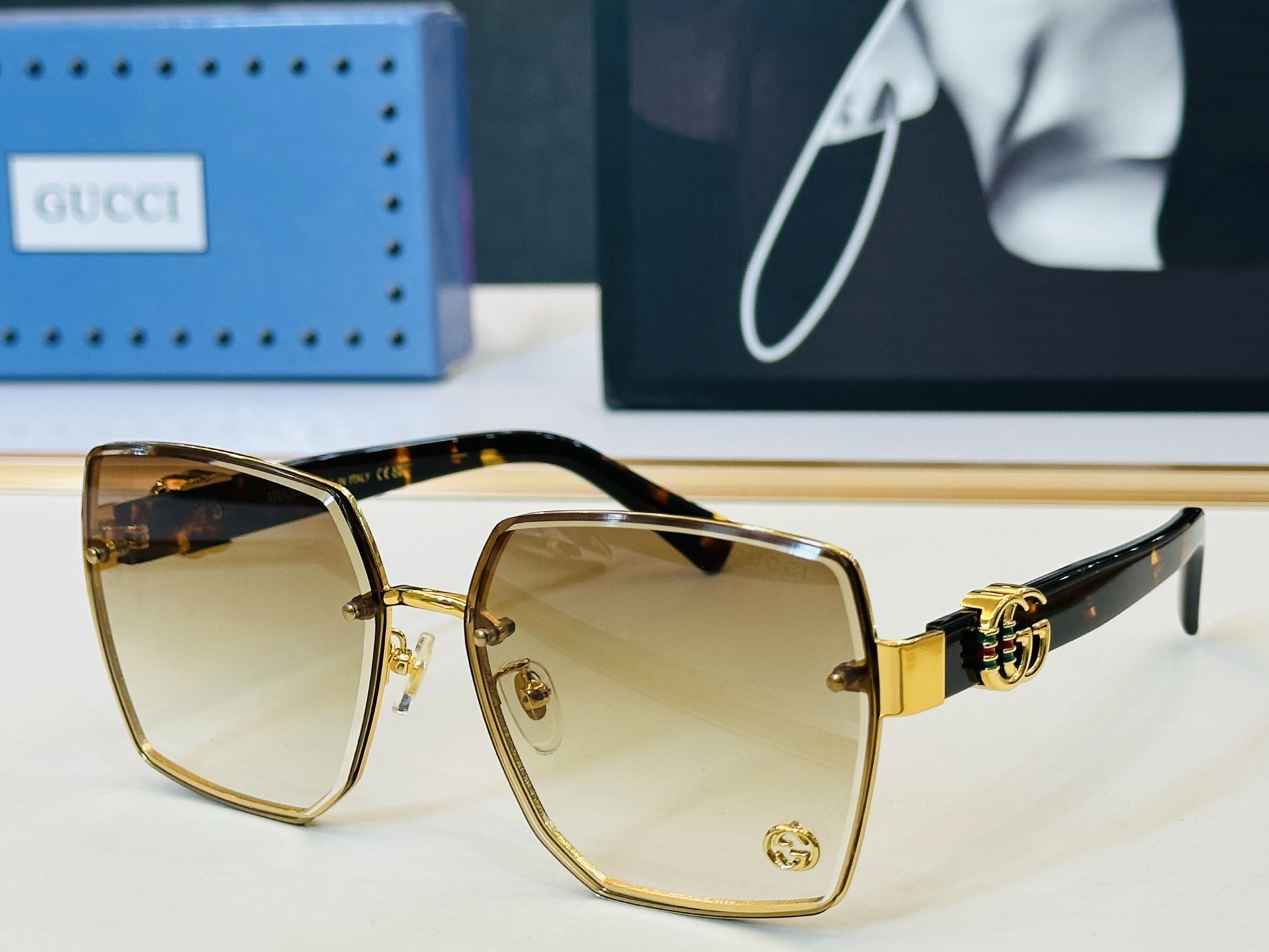 GUCC* 古家 GG1548S 🐝🐝系列 Size：62口16-145 🍁🍁G超绝品质 太阳镜。