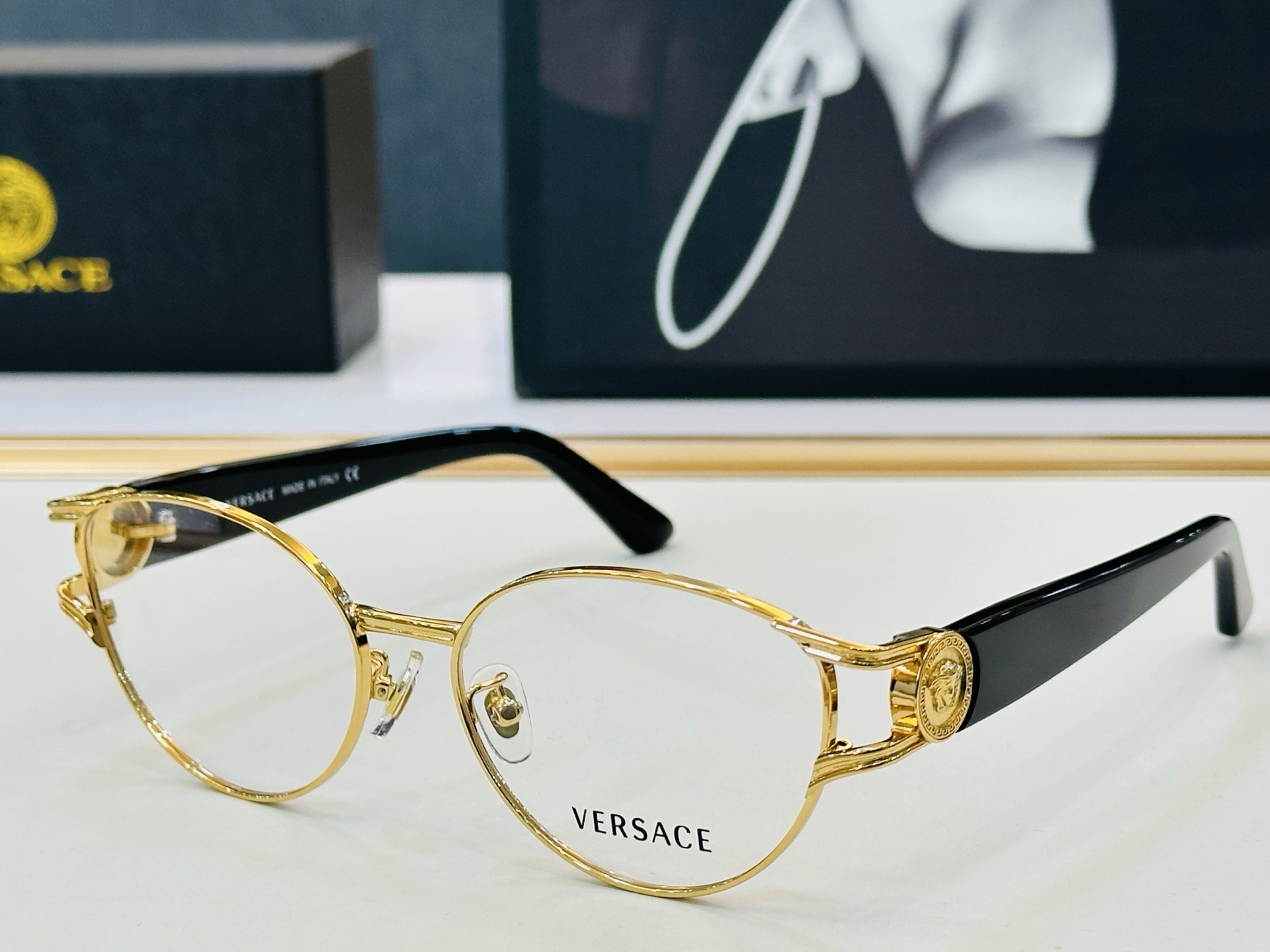 🎉🎉范思家 VERSACE✨✨✨MODEL：VE1322 Size：53口19-145 ✨Z有范