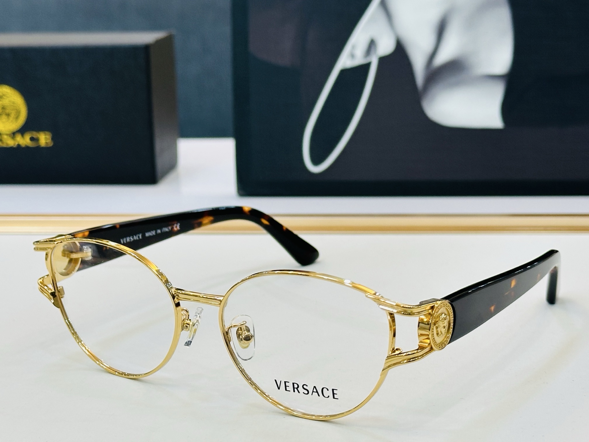 🎉🎉范思家 VERSACE✨✨✨MODEL：VE1322 Size：53口19-145 ✨Z有范