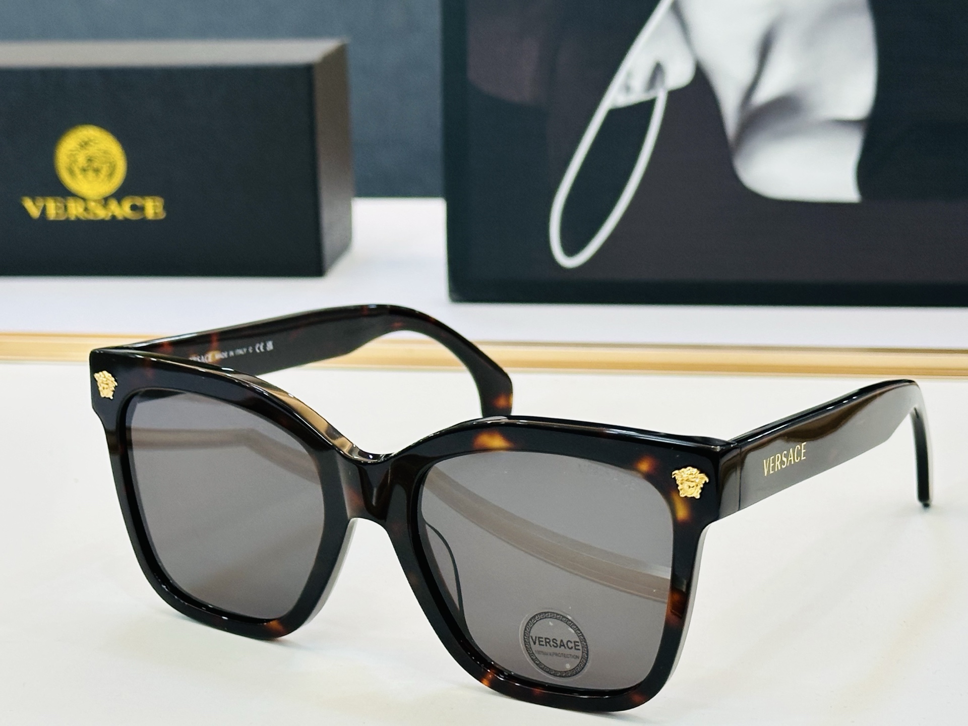 ‼️范思家 VE4511 👍 Size ：55口21-145 绝对要买😎真心美的让人心动 一品质非常完美