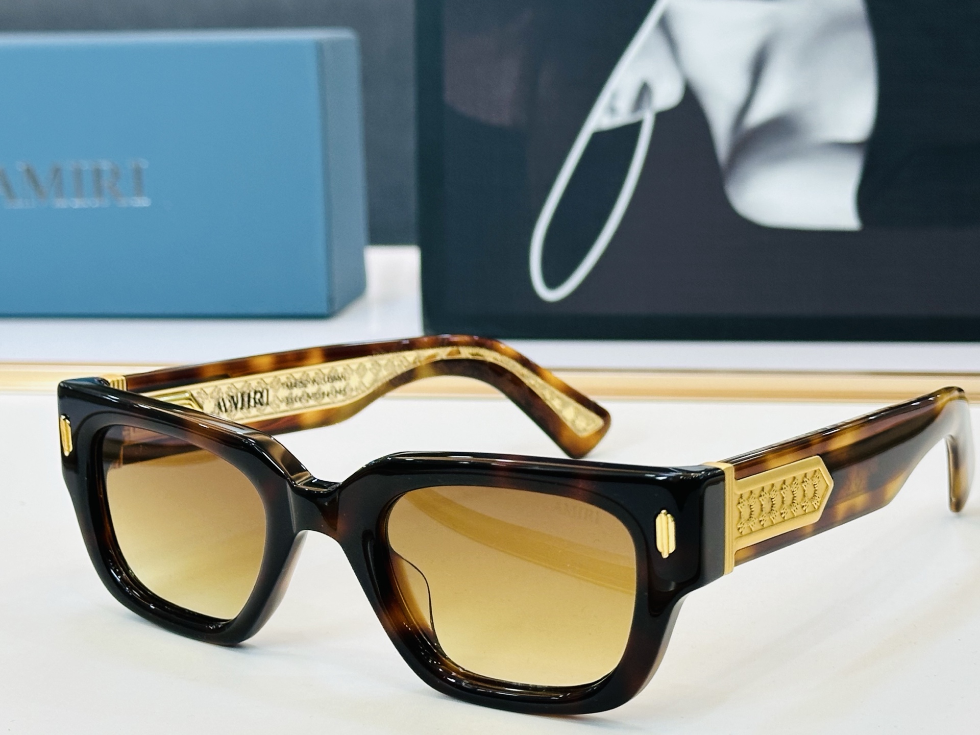 AmiriMod ：MulhollandSize： 50口24-145C潮款 配盒