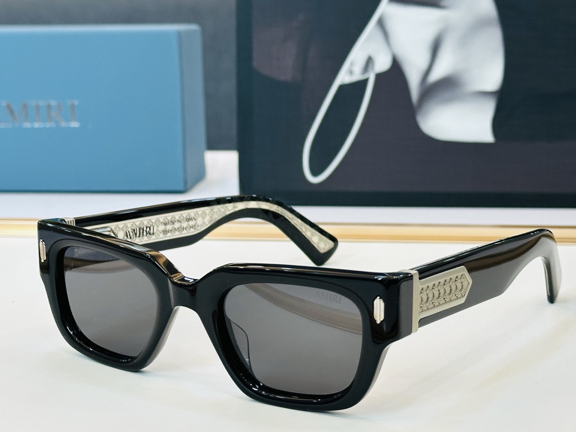 AmiriMod ：MulhollandSize： 50口24-145C潮款 配盒