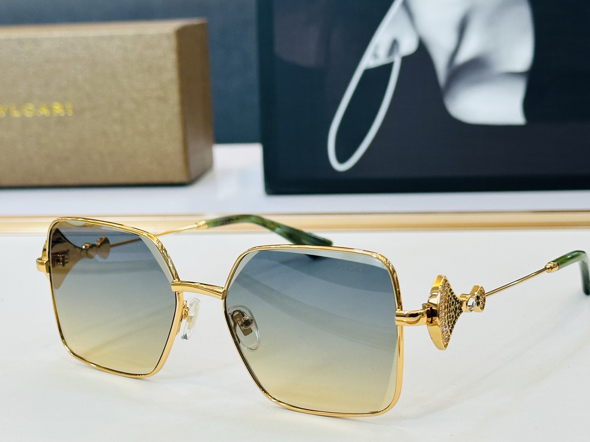 🆕款 官网同售 宝格家 BV1795LU 👍 Size ：56口17-145 绝对要买😎品质非常完美 L