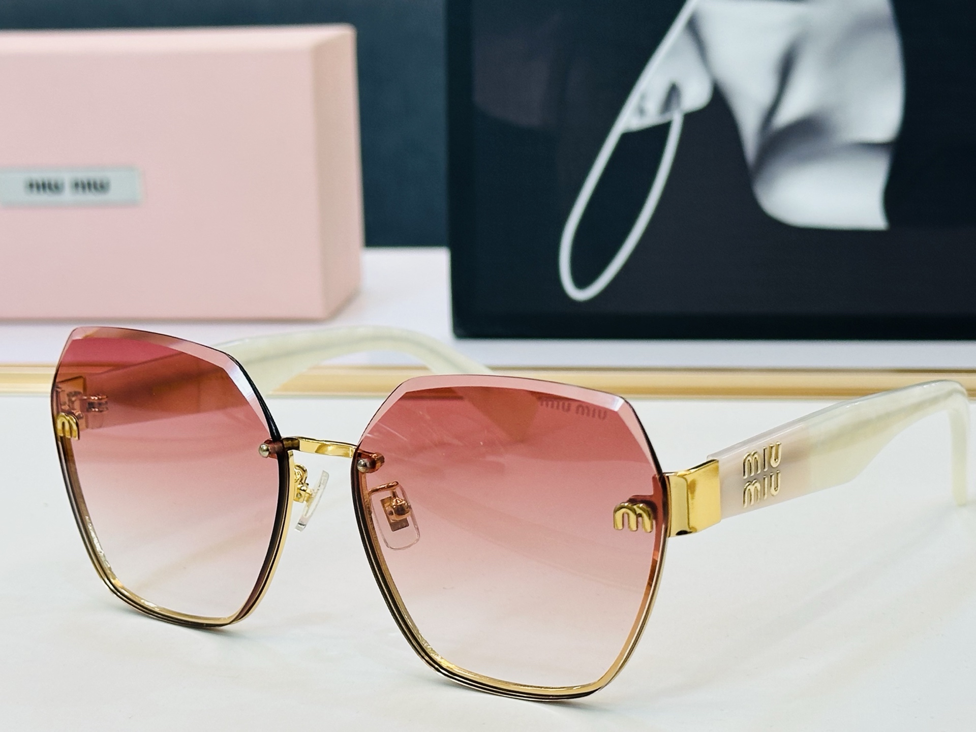 谬家 MU58ZS Size：62口16-145 女士太阳眼镜 [玫瑰][玫瑰] 高档 G时尚墨镜潮人[