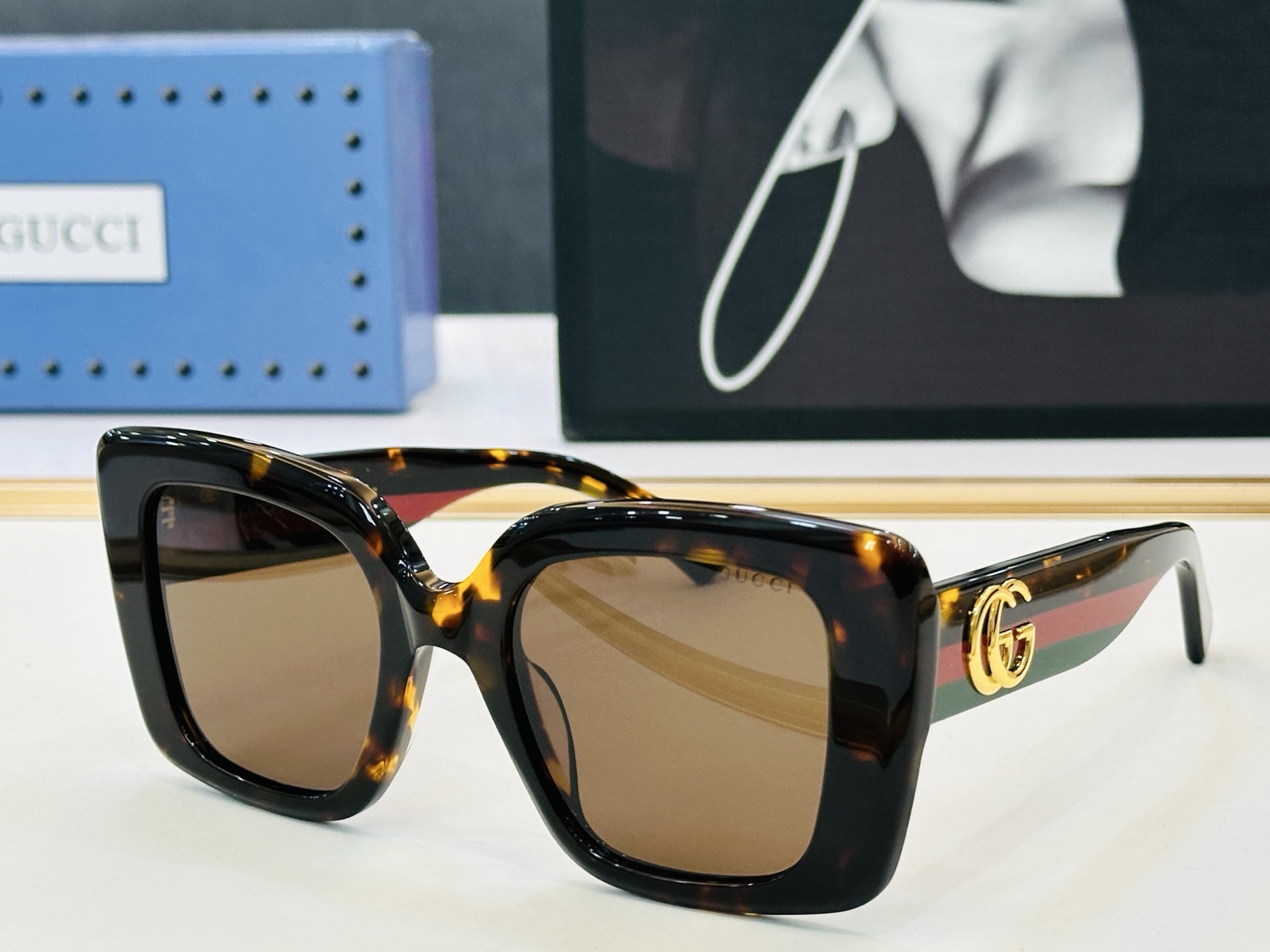 GUCC* 古家 GG1550S 🐝🐝系列 Size：51口22-145 🍁🍁G超绝品质 太阳镜。