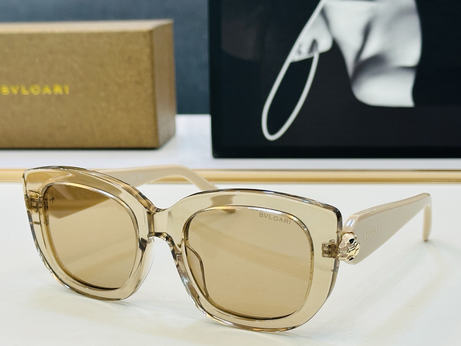 🆕款 官网同售 宝格家 BV40087 👍 Size ：55口22-140  绝对要买😎品质非常完美 C
