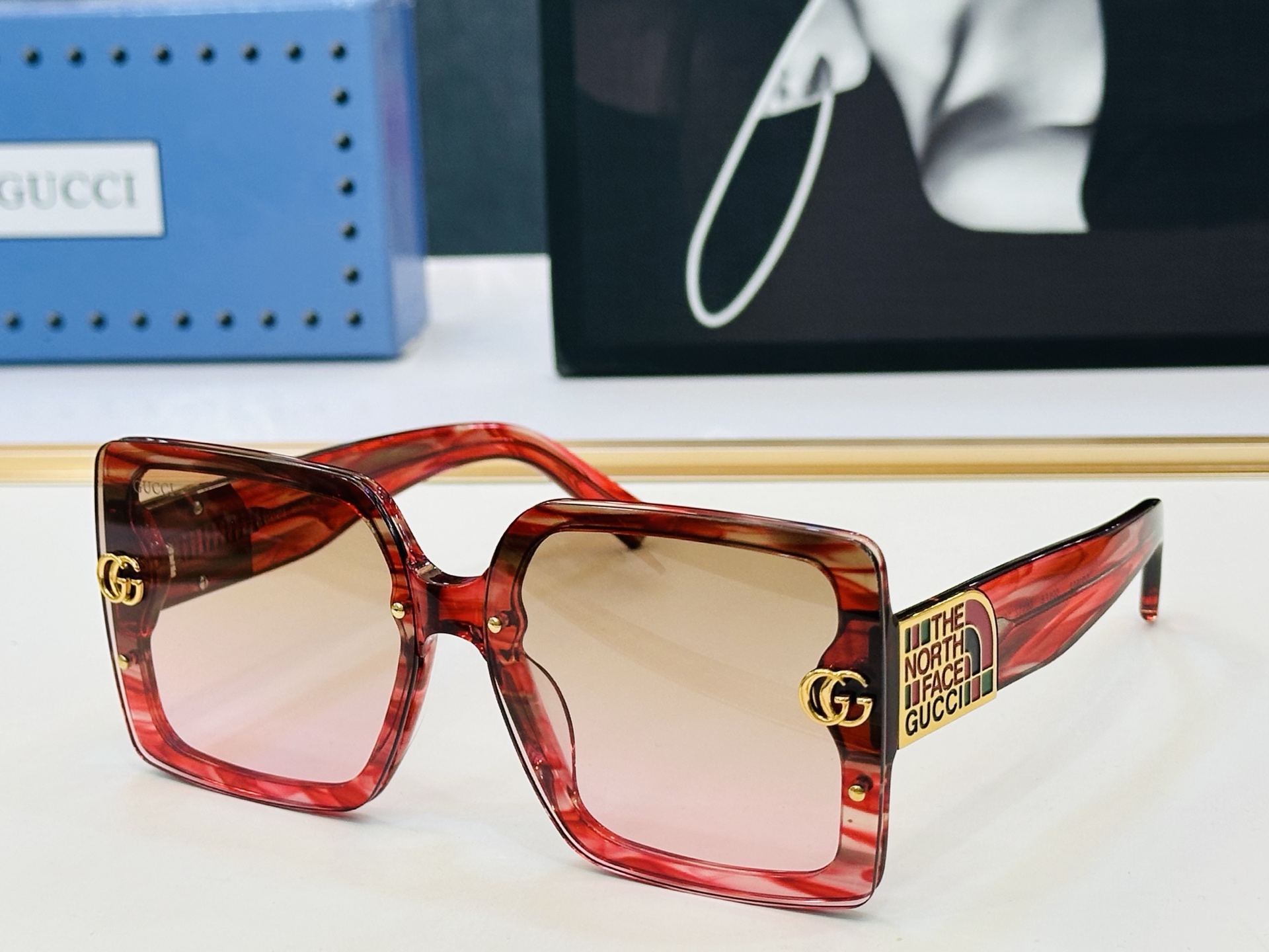 GUCC*🔻 古家GG1653S Size：68口12-142 原版墨镜搭配镜框🔝🔝时尚靓丽 b个性十足