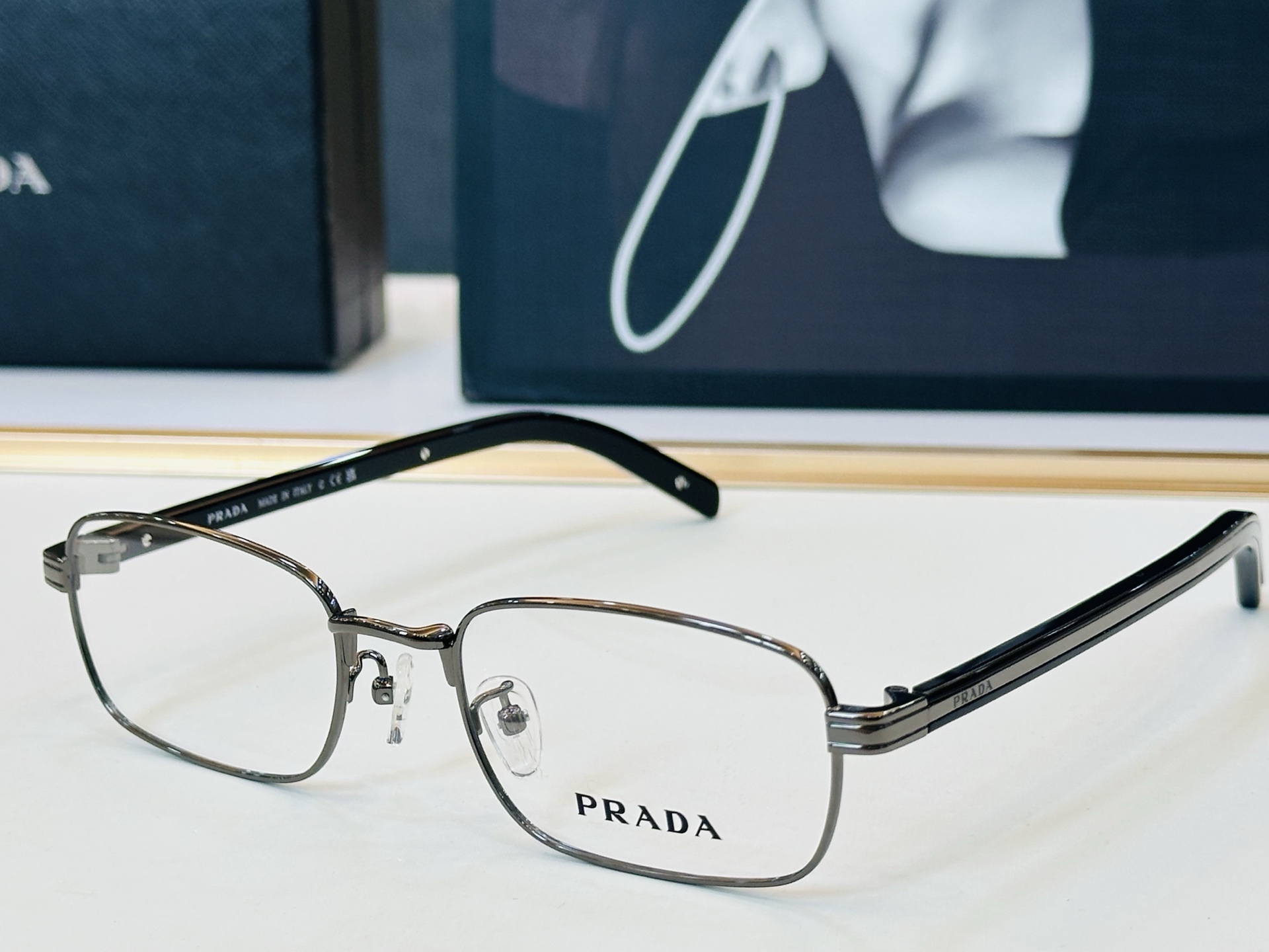 🔺PRAD*🔻普家 VPR B54 Size：54口20-145  眼镜系列堪称精湛制作 彰显独特个性 