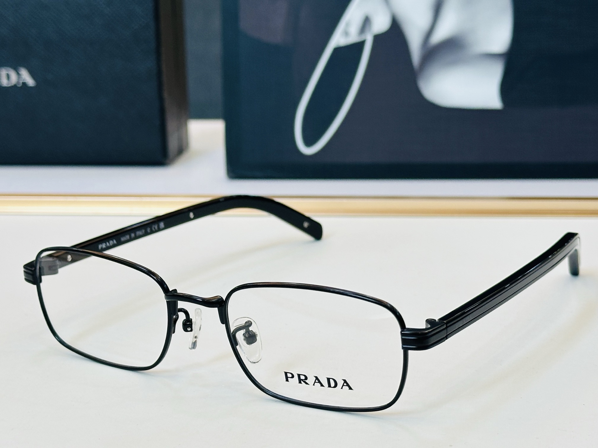🔺PRAD*🔻普家 VPR B54 Size：54口20-145  眼镜系列堪称精湛制作 彰显独特个性 