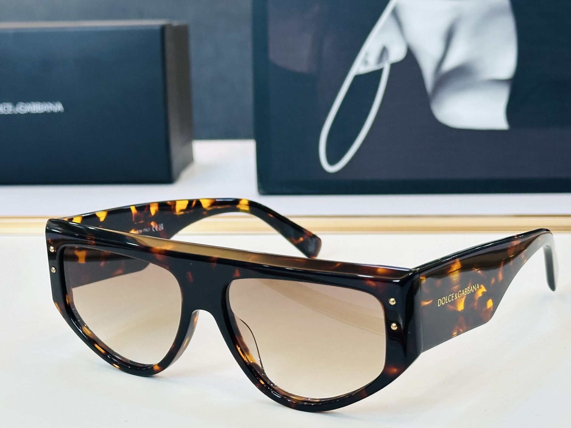 🆕 官网款 🔺DOLCE&GABBAN*🔻DG4461 Size：56口16-145   新颖独特🔝🔝L