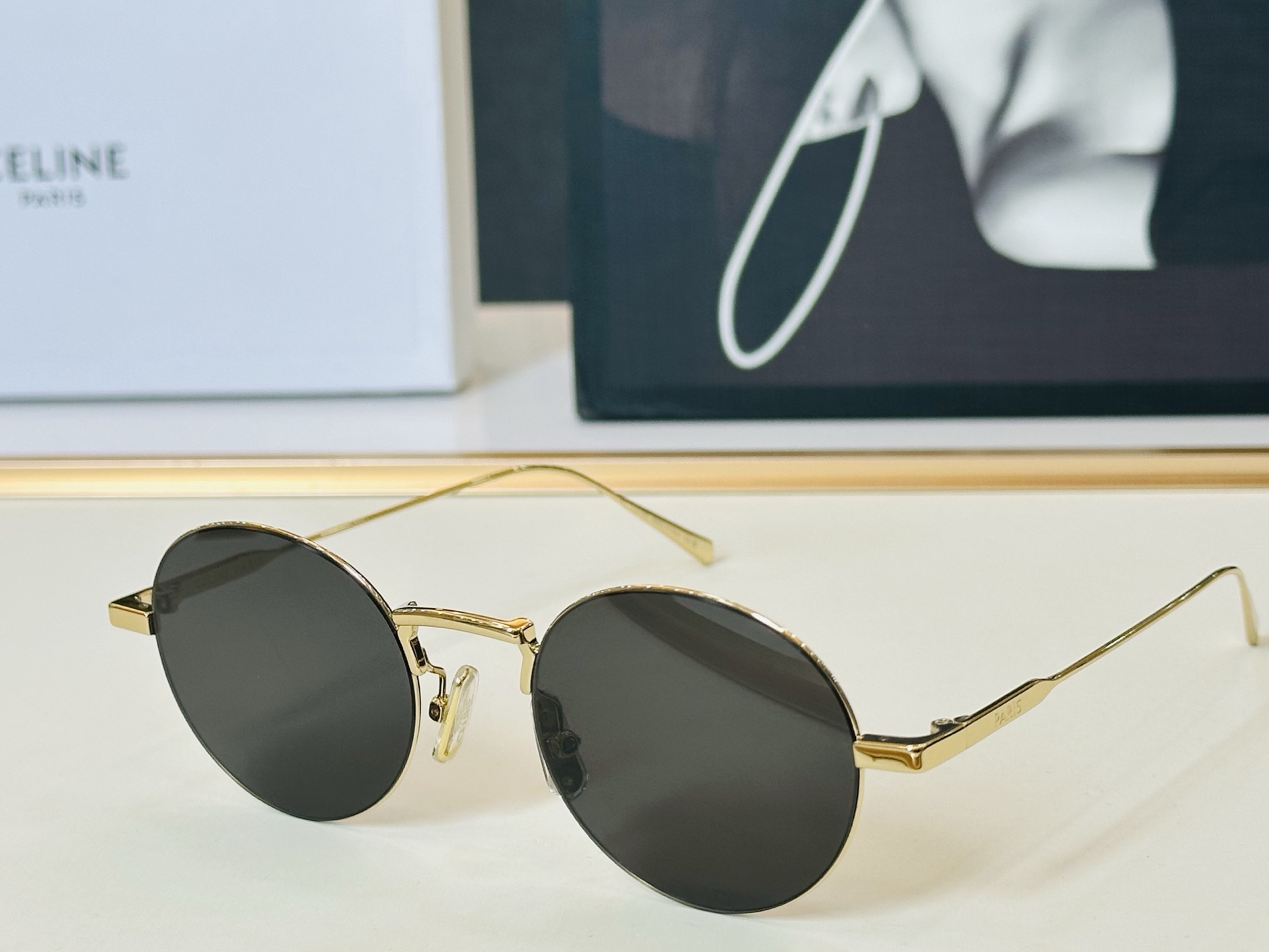 NO:766877,[CELINE] Celine CL40246 Size 49 mouth 20-140 The best-selling style European and American style, good gloss, strong texture B craftsmanship is awesome, glasses, sunglasses, sunglasses, glasses, celine, celine19860909【CELINE】赛琳 CL40246 Size49口20-140 一直热销的款式 欧美风 光泽度好 质感强 B工艺超赞 眼镜墨镜太阳镜,眼镜,celine,celine,glasses